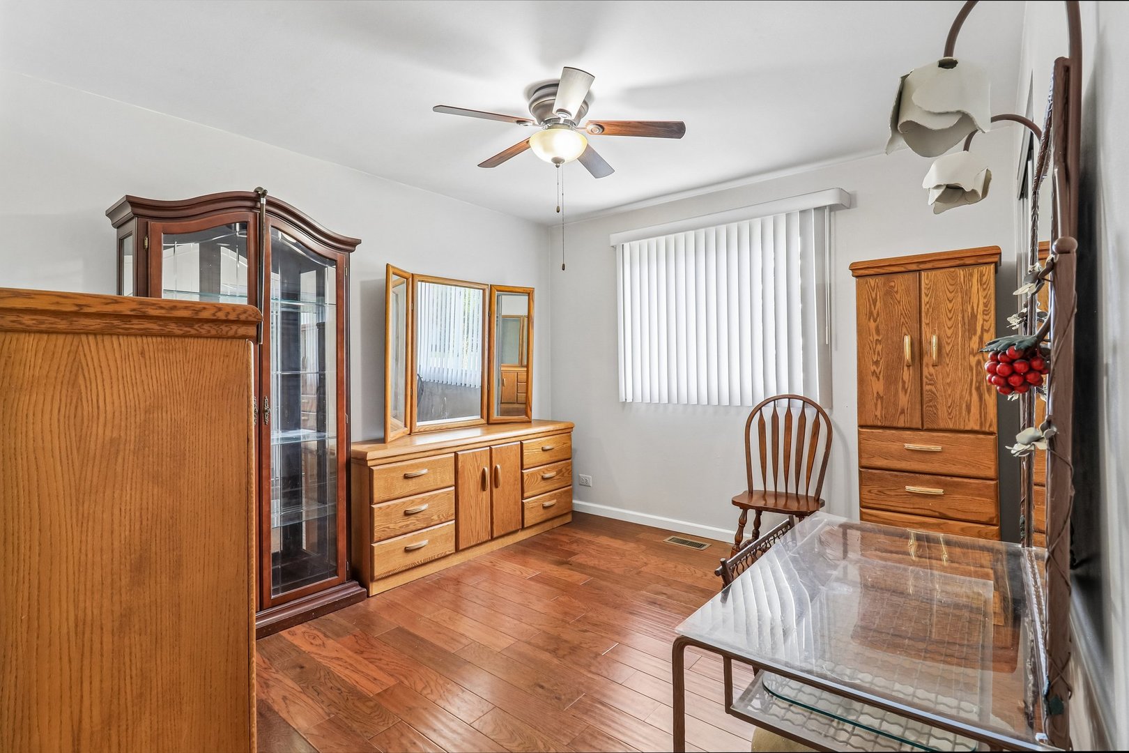 1640 Wadham Place, Wheaton, IL 60189