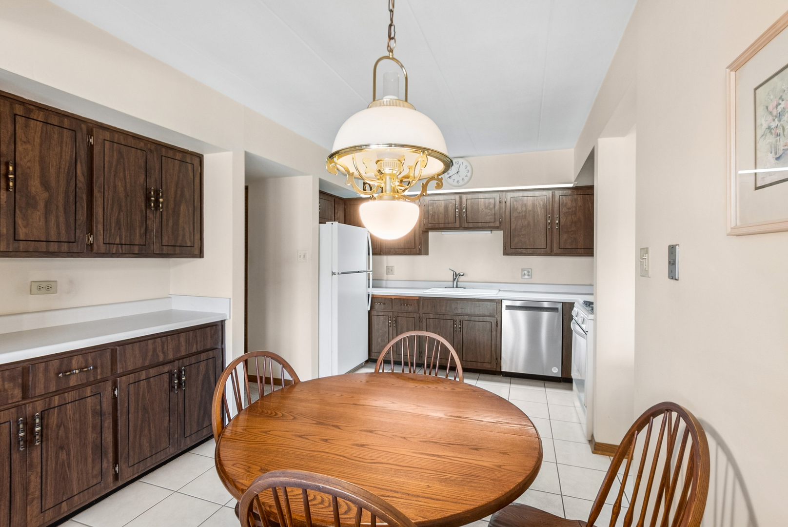 4716 W 106th Place #2B, Oak Lawn, IL 60453
