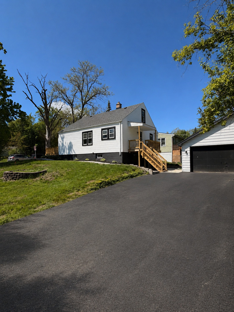 2000 Maple Avenue, Downers Grove, IL 60515