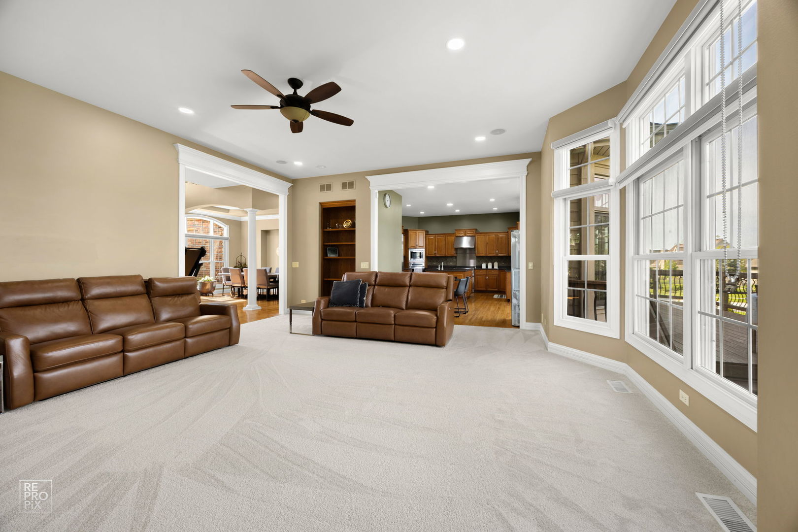 600 Willow Street, Sugar Grove, IL 60554