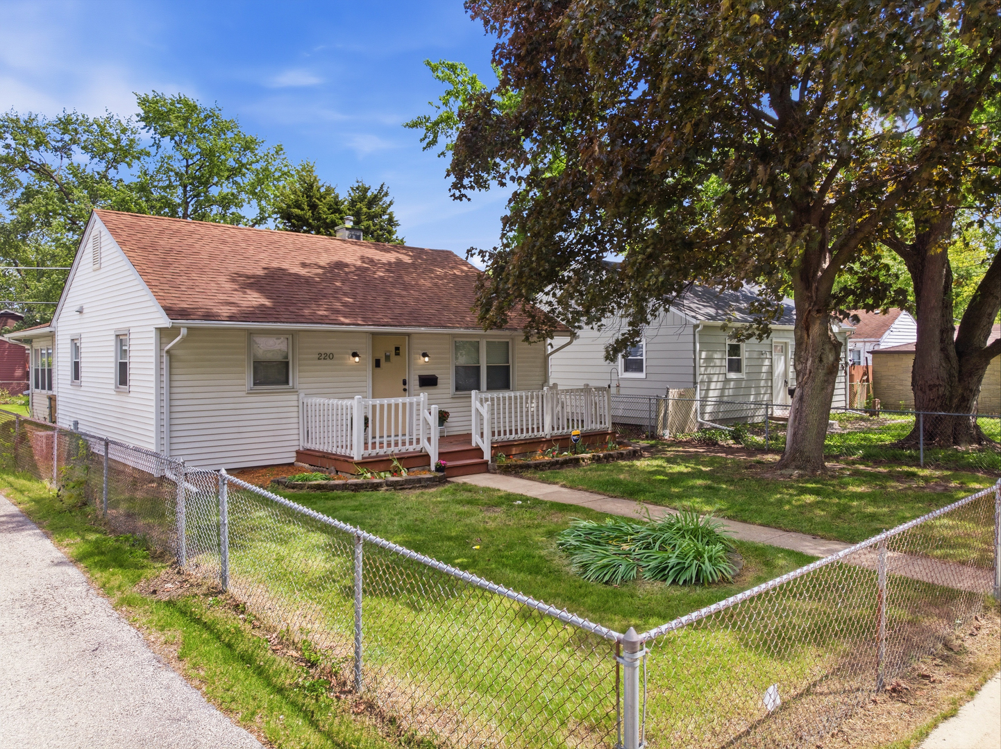 220 Park Drive, Joliet, IL 60436