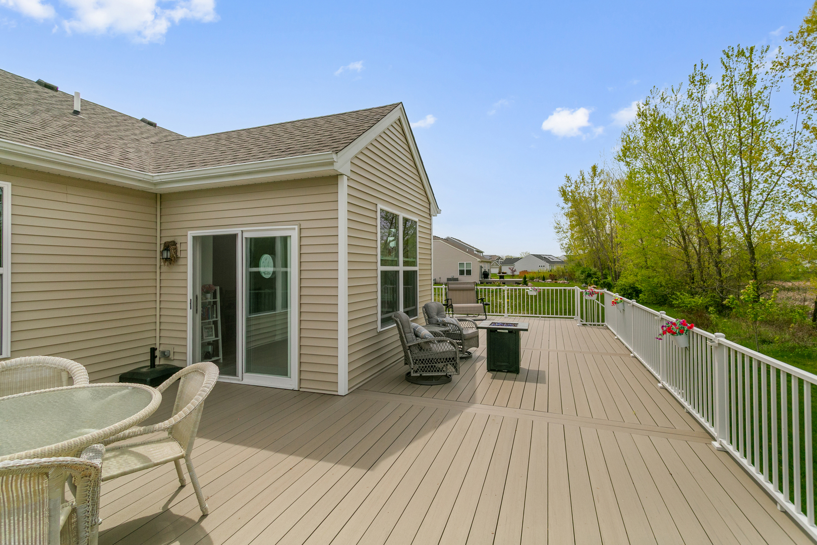 8514 White Oaks Court, Wonder Lake, IL 60097