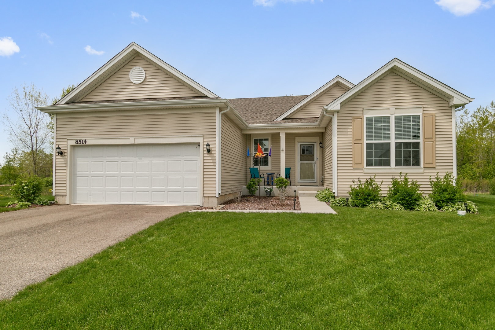 8514 White Oaks Court, Wonder Lake, IL 60097