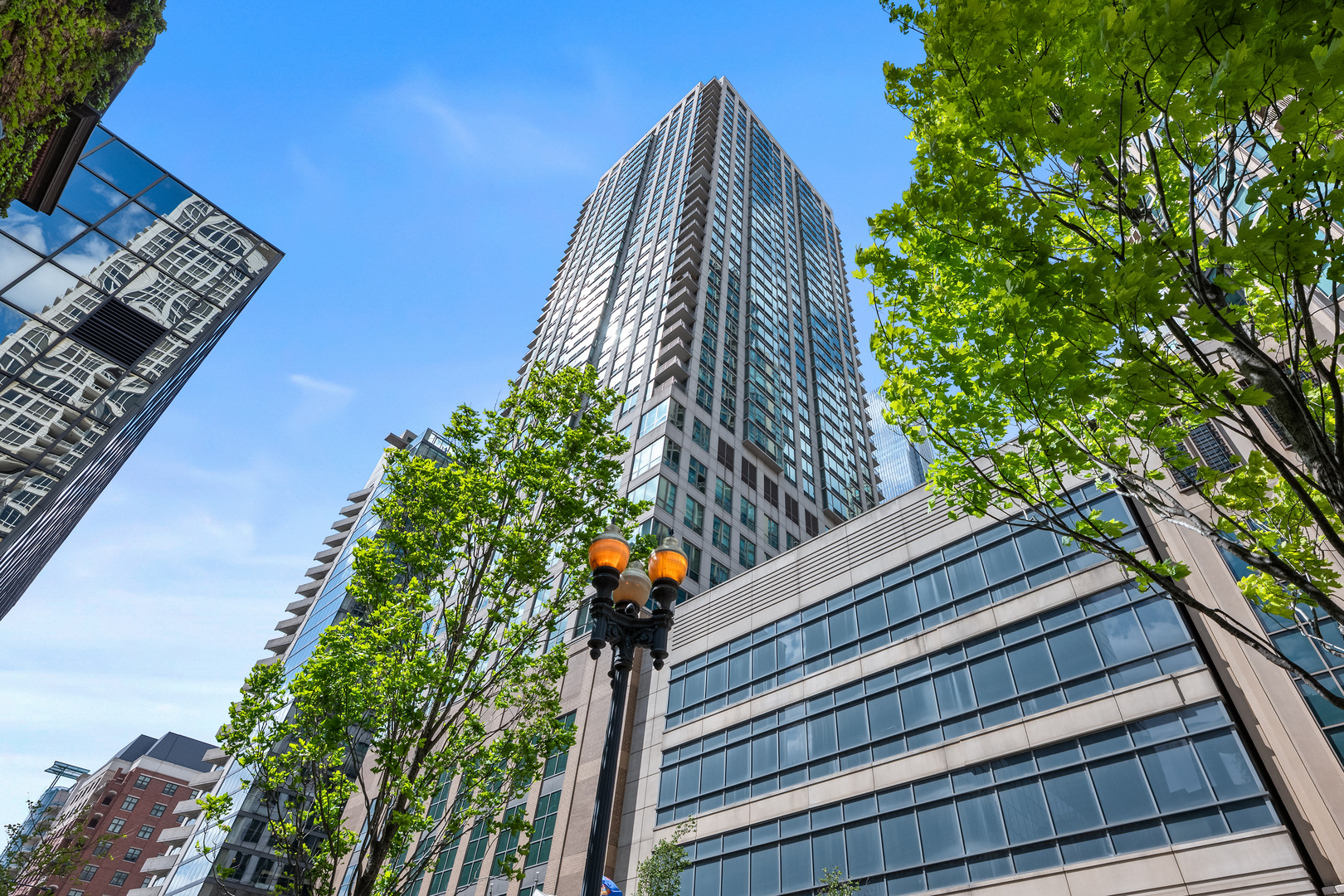 2 E Erie Street #3014, Chicago, IL 60611