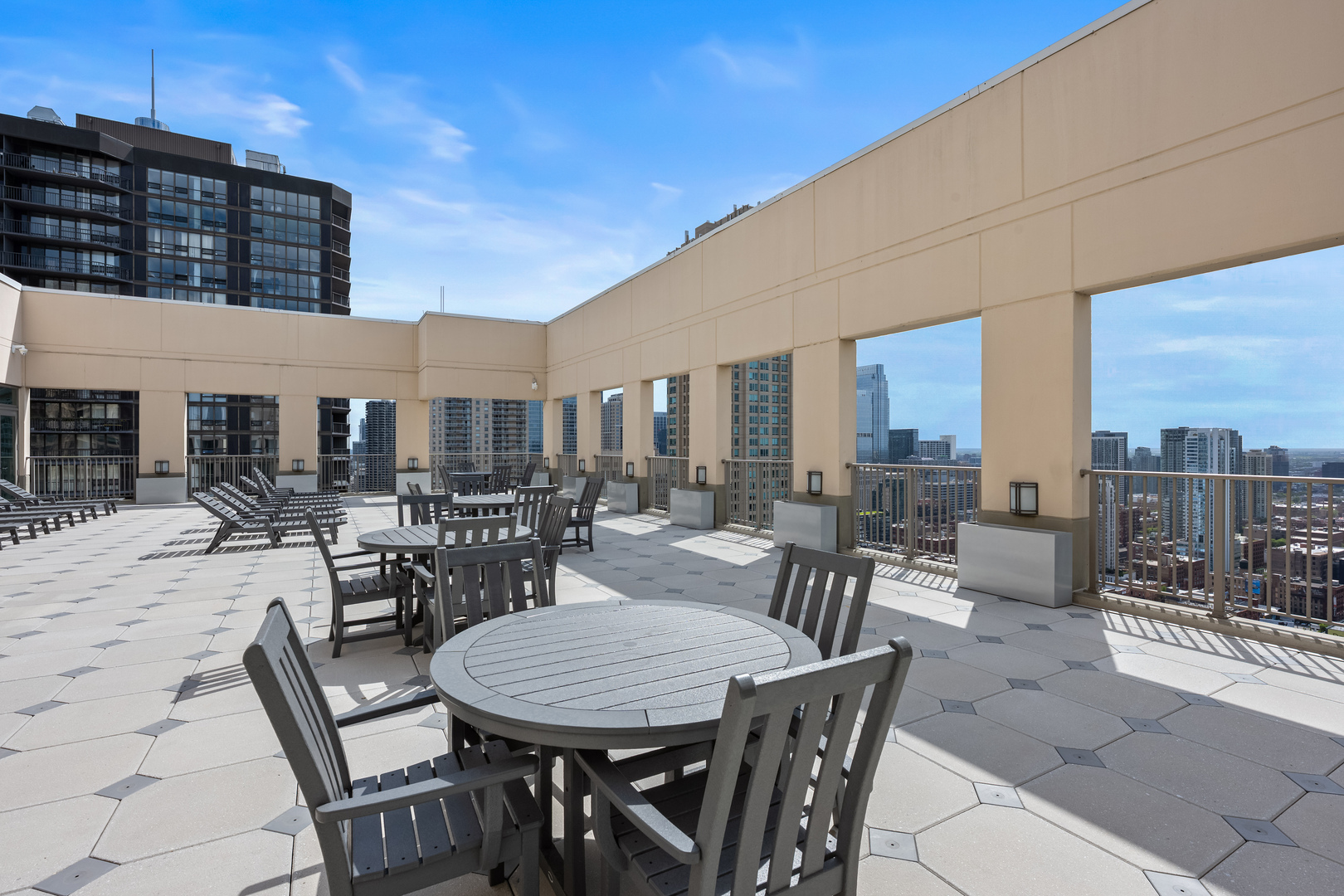 2 E Erie Street #3014, Chicago, IL 60611