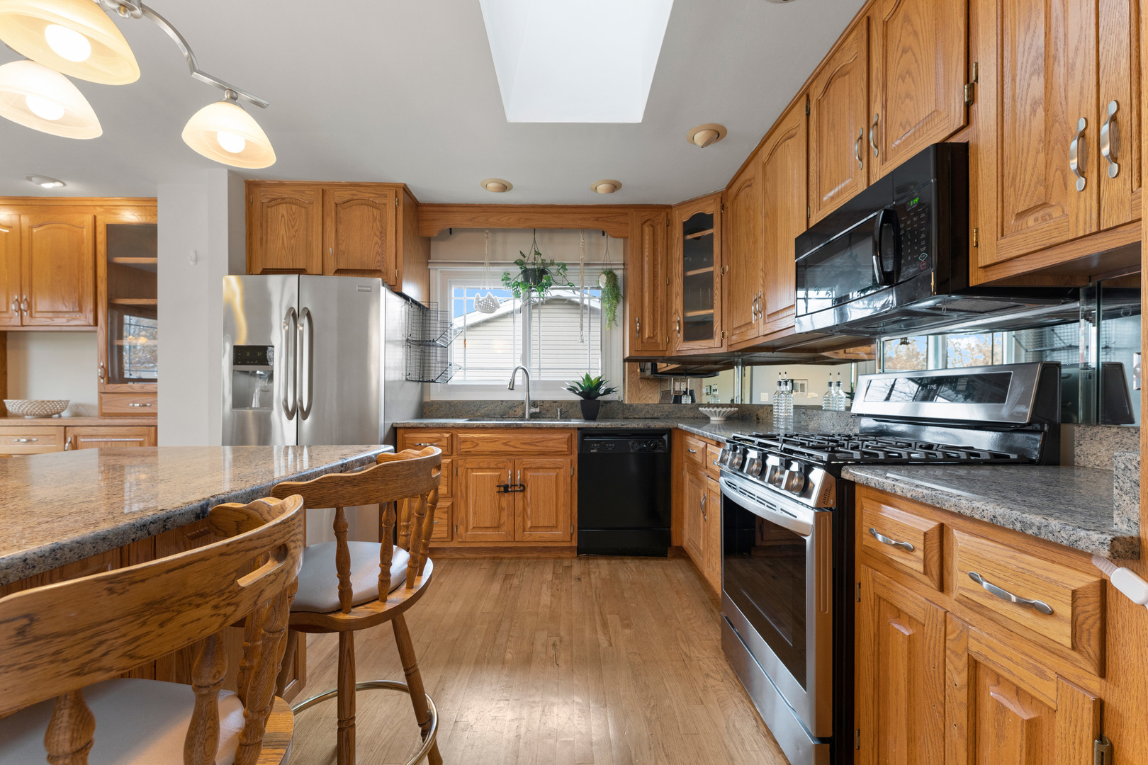 309 Plymouth Lane, Bloomingdale, IL 60108