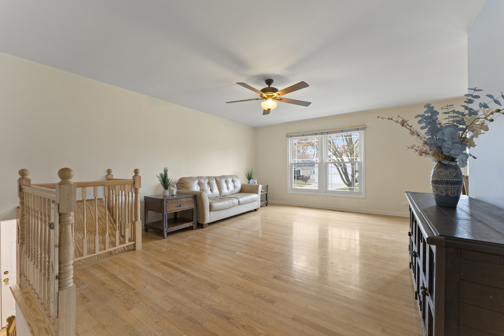 309 Plymouth Lane, Bloomingdale, IL 60108