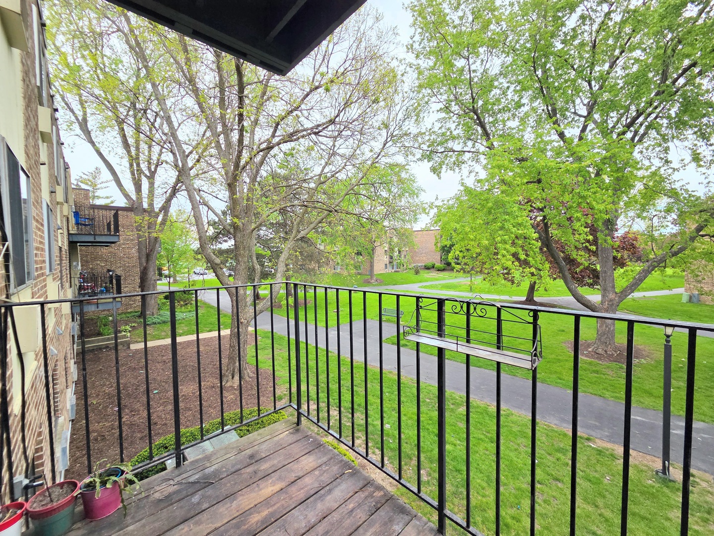 1473 N WINSLOWE Drive #202, Palatine, IL 60074