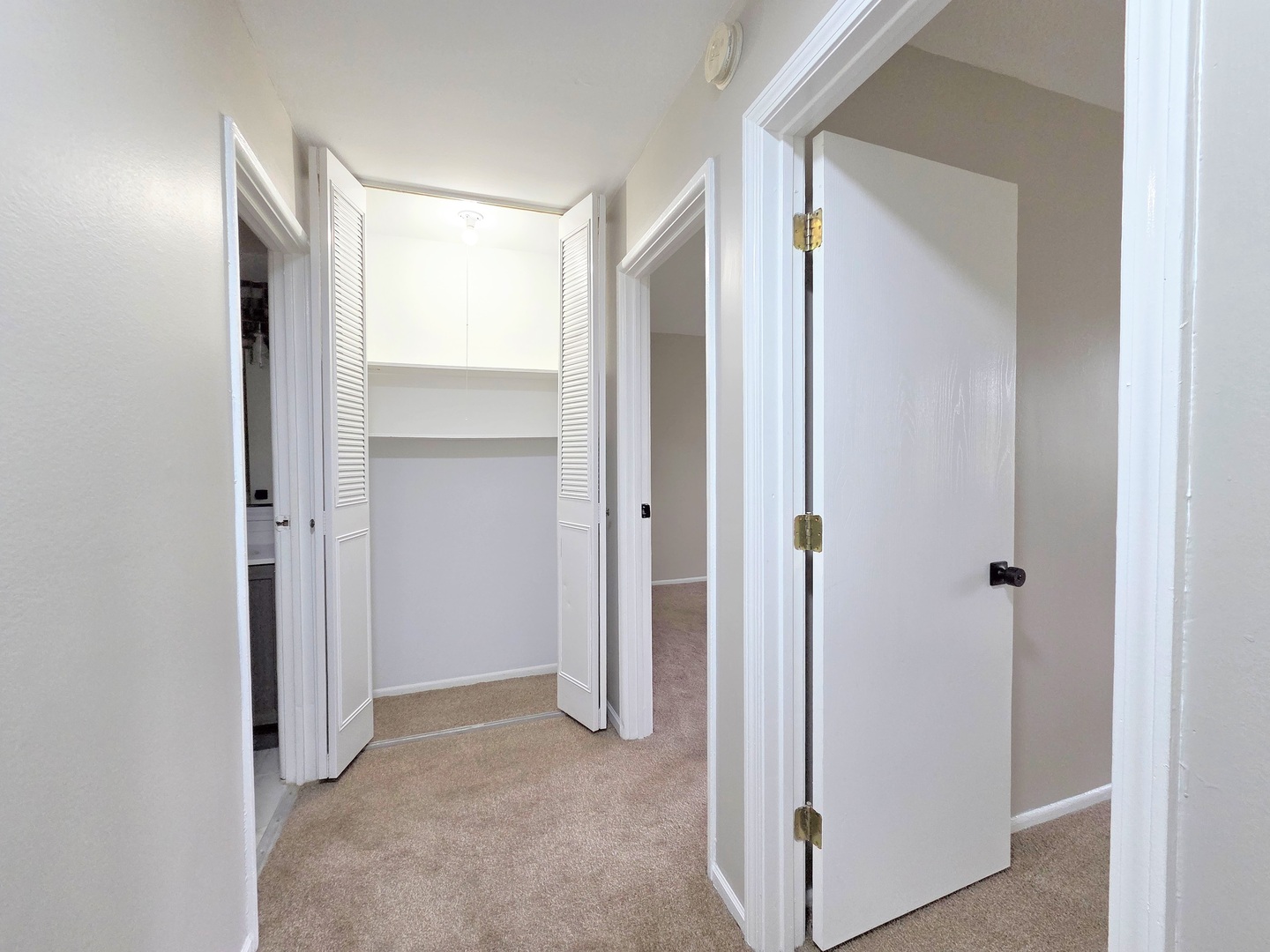 1473 N WINSLOWE Drive #202, Palatine, IL 60074
