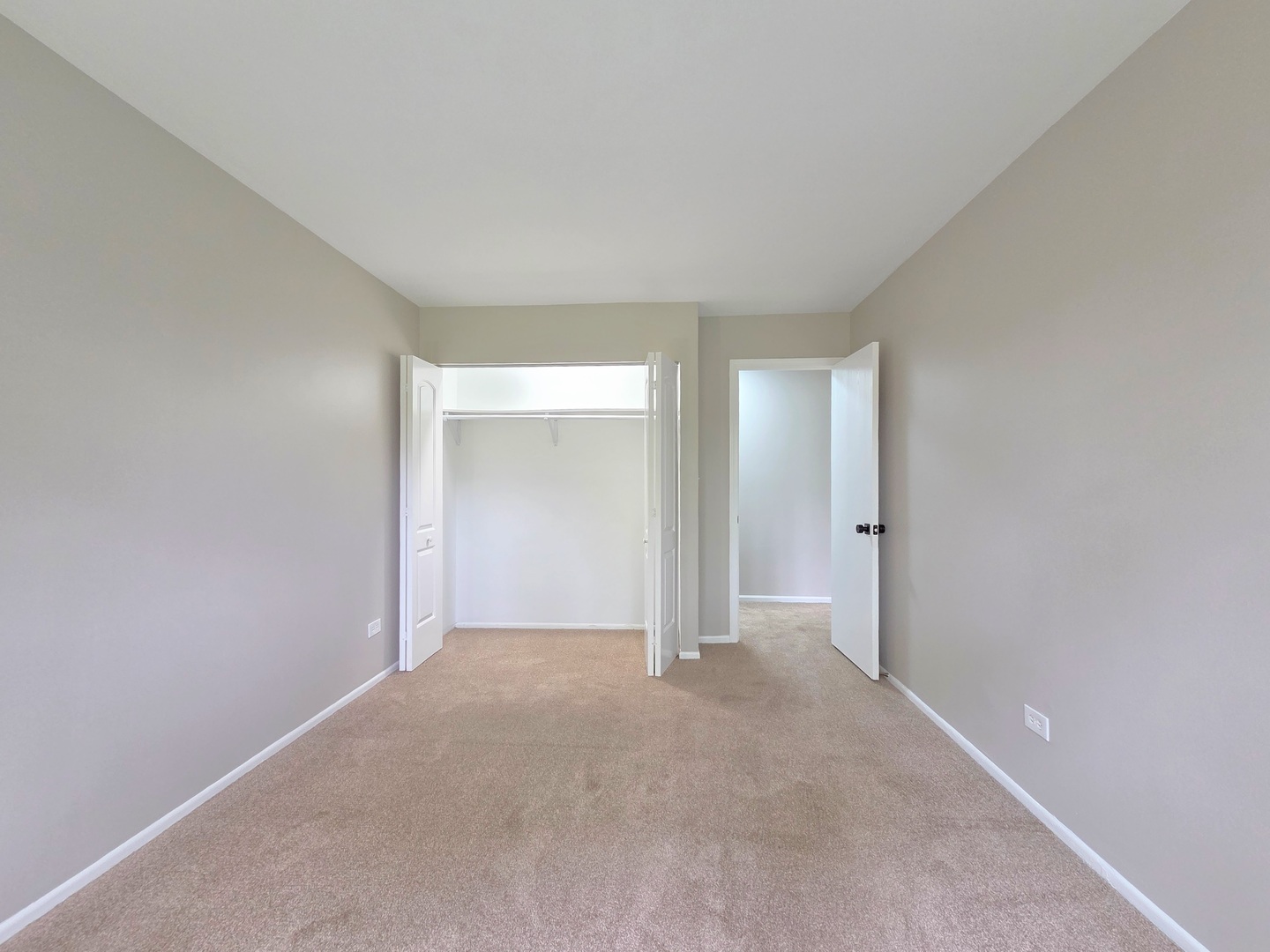 1473 N WINSLOWE Drive #202, Palatine, IL 60074
