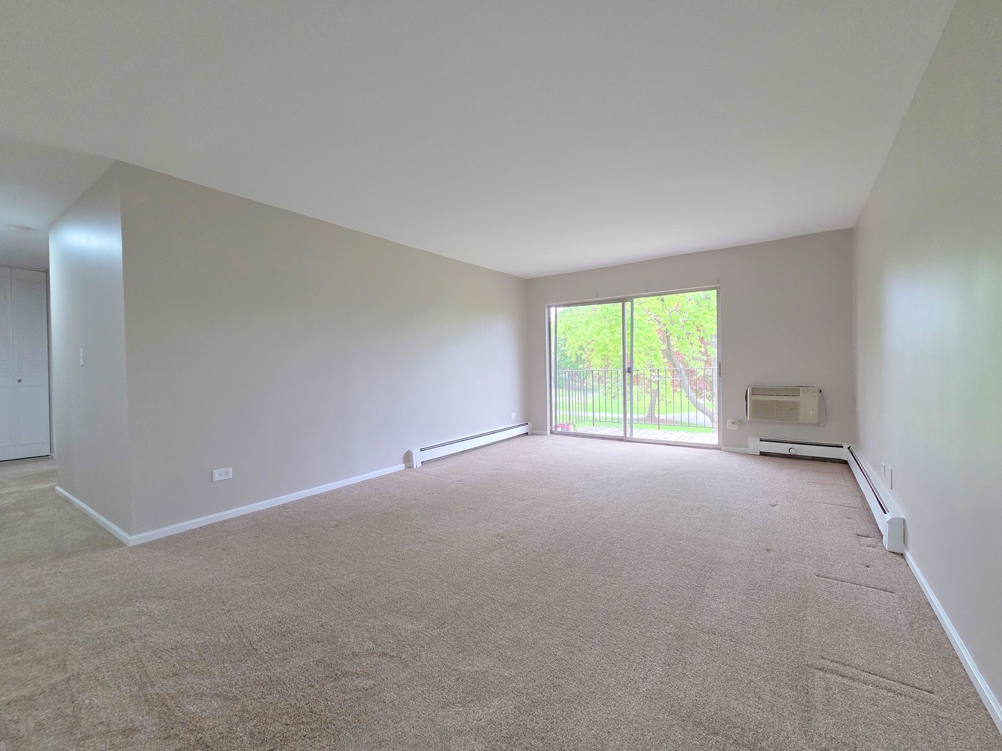 1473 N WINSLOWE Drive #202, Palatine, IL 60074