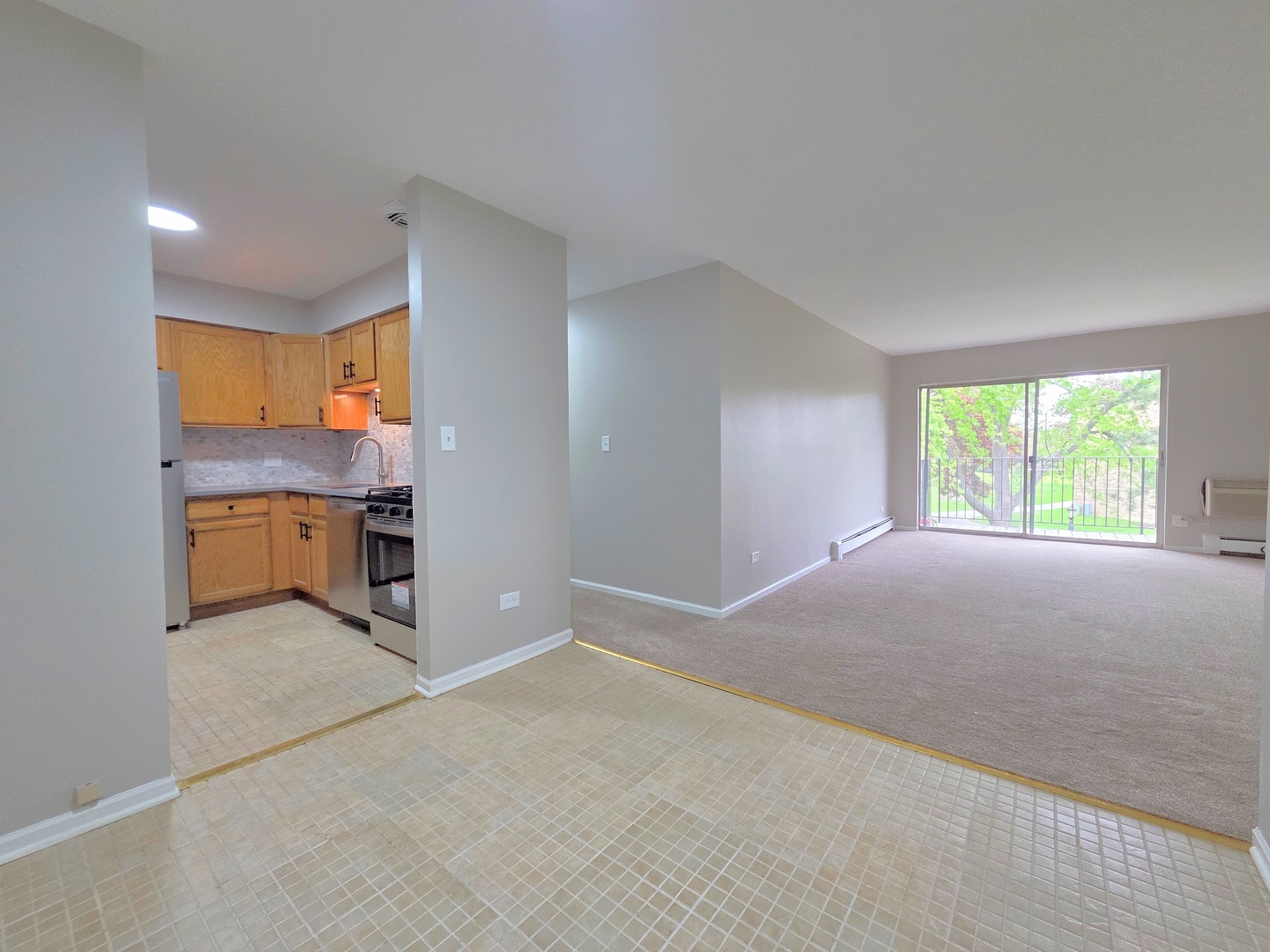 1473 N WINSLOWE Drive #202, Palatine, IL 60074