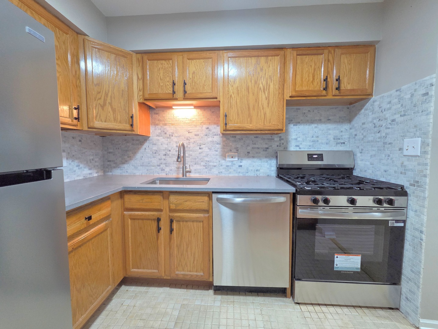 1473 N WINSLOWE Drive #202, Palatine, IL 60074