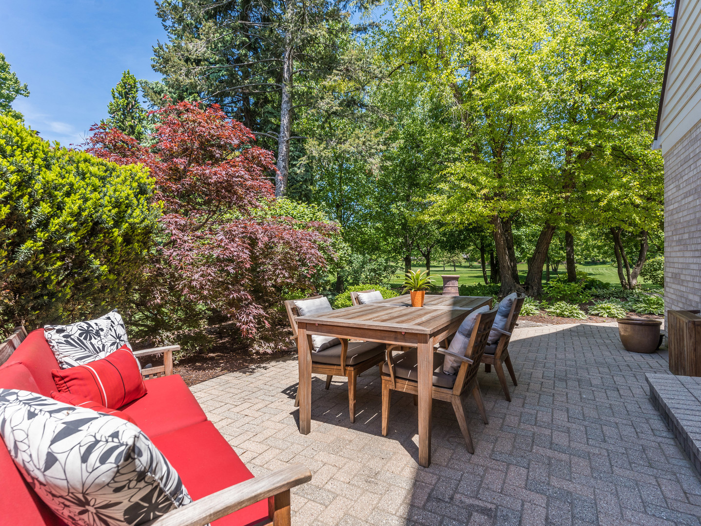 1611 Mistwood Drive, Naperville, IL 60540