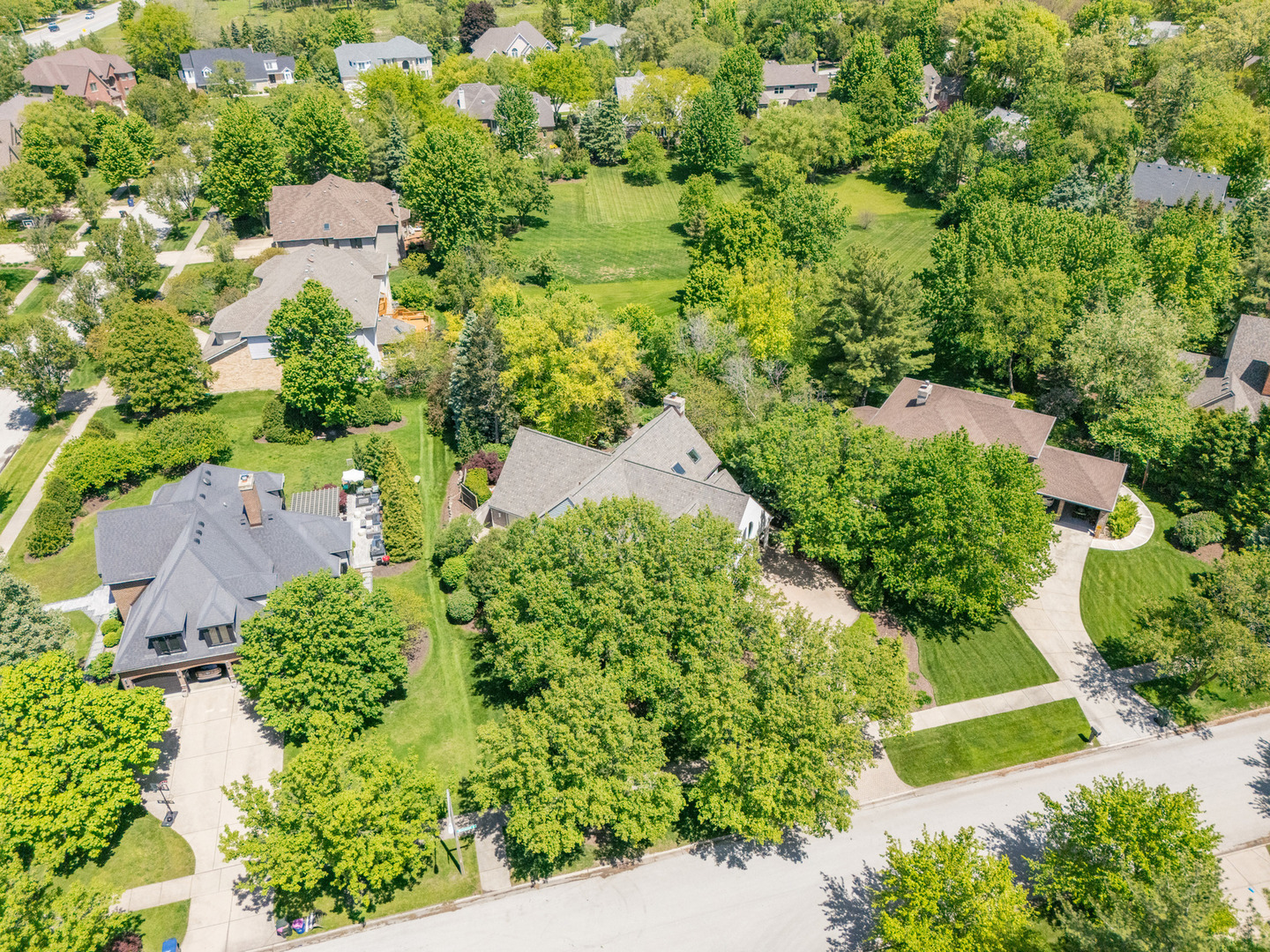 1611 Mistwood Drive, Naperville, IL 60540