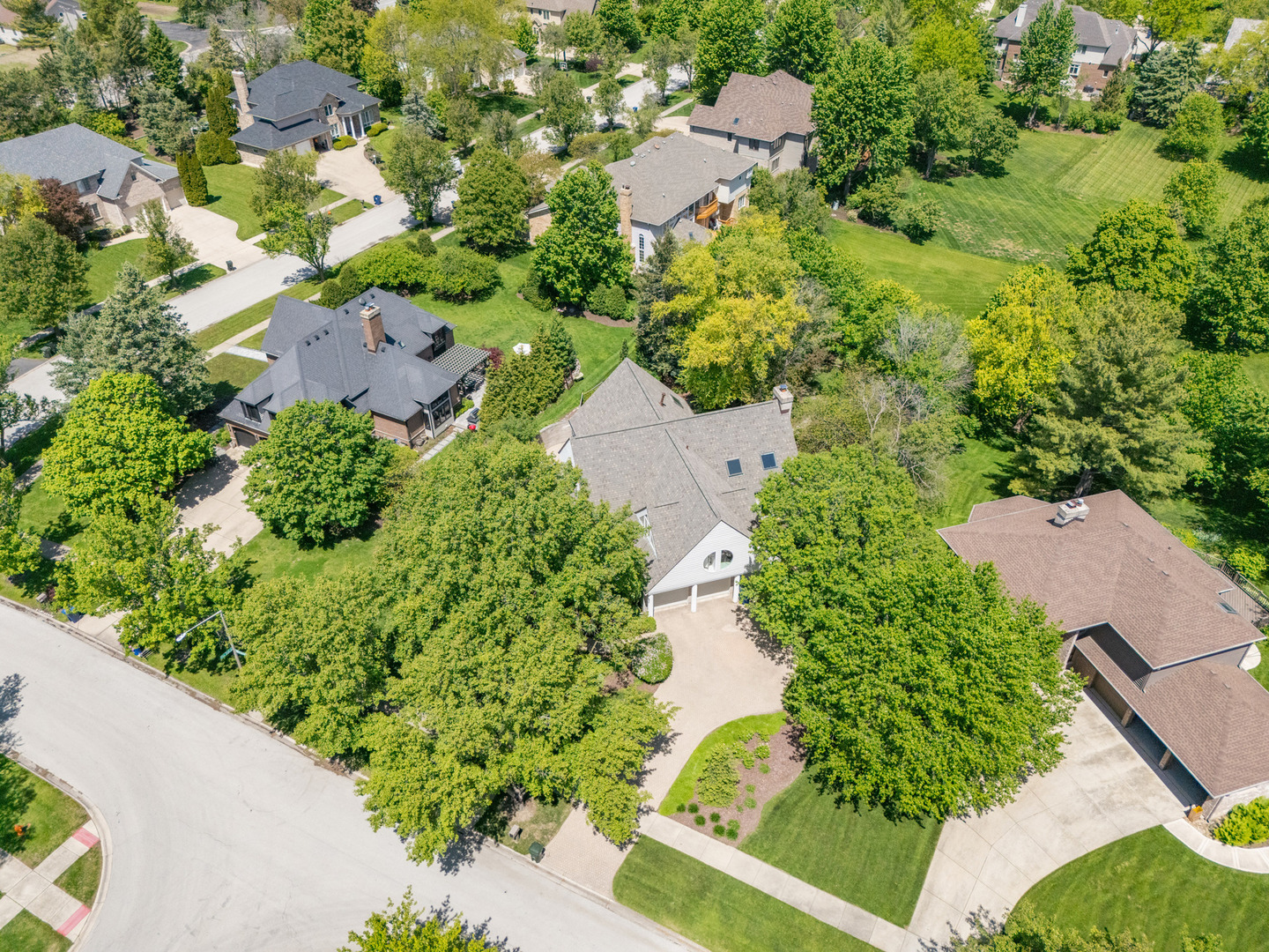 1611 Mistwood Drive, Naperville, IL 60540