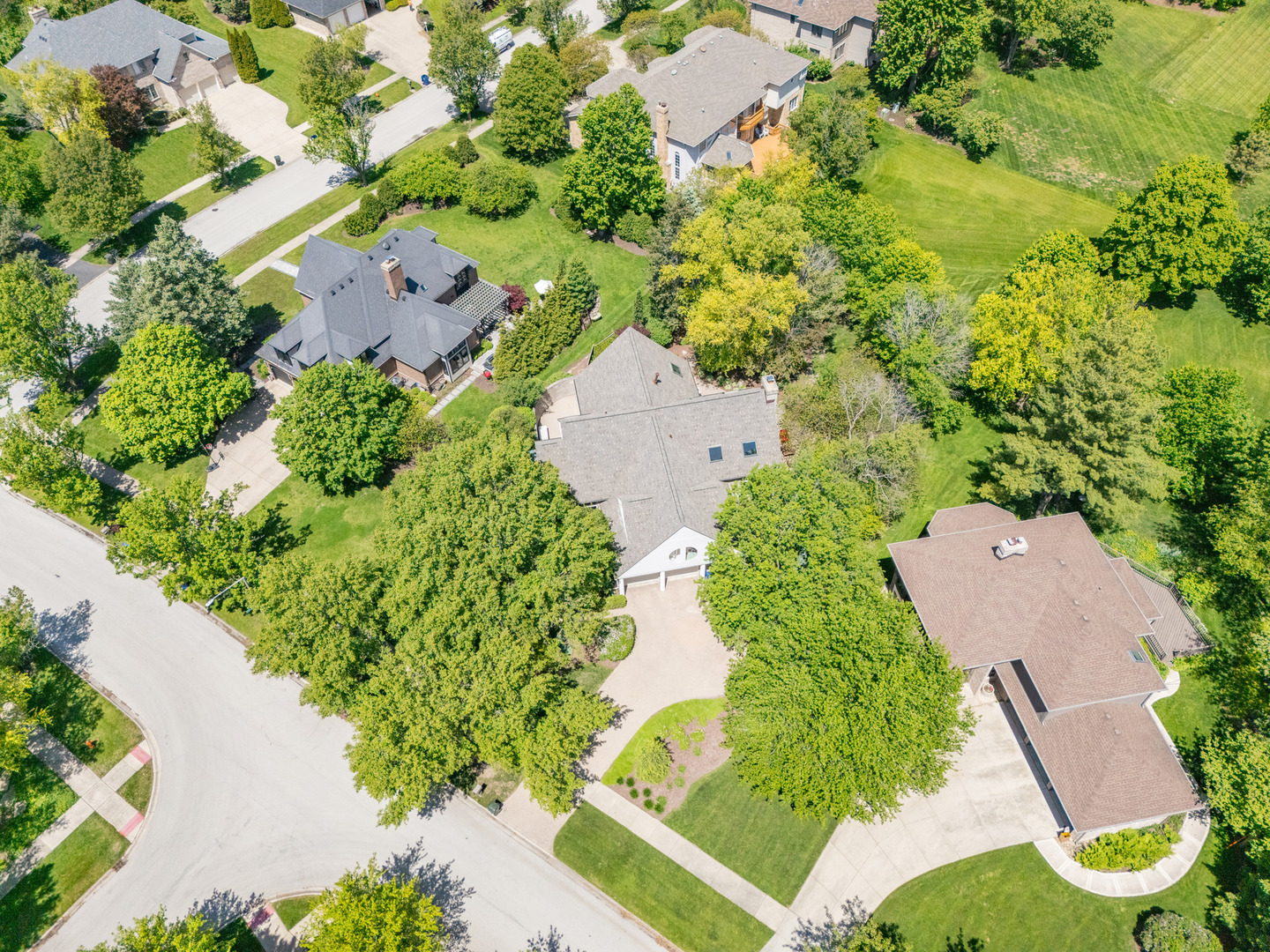 1611 Mistwood Drive, Naperville, IL 60540