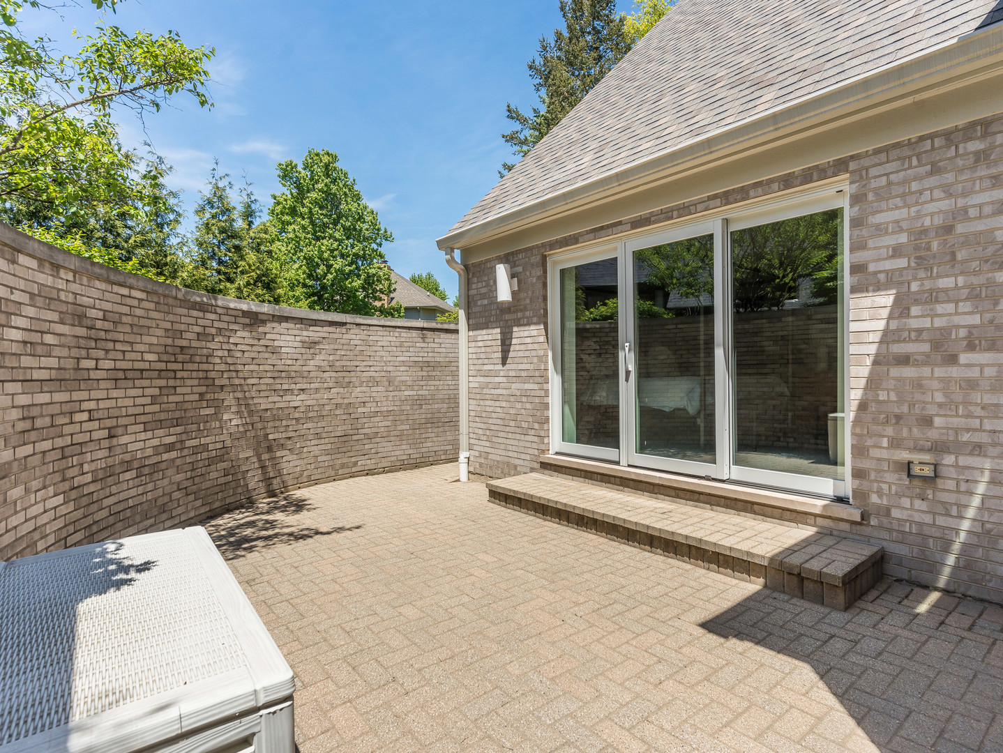 1611 Mistwood Drive, Naperville, IL 60540