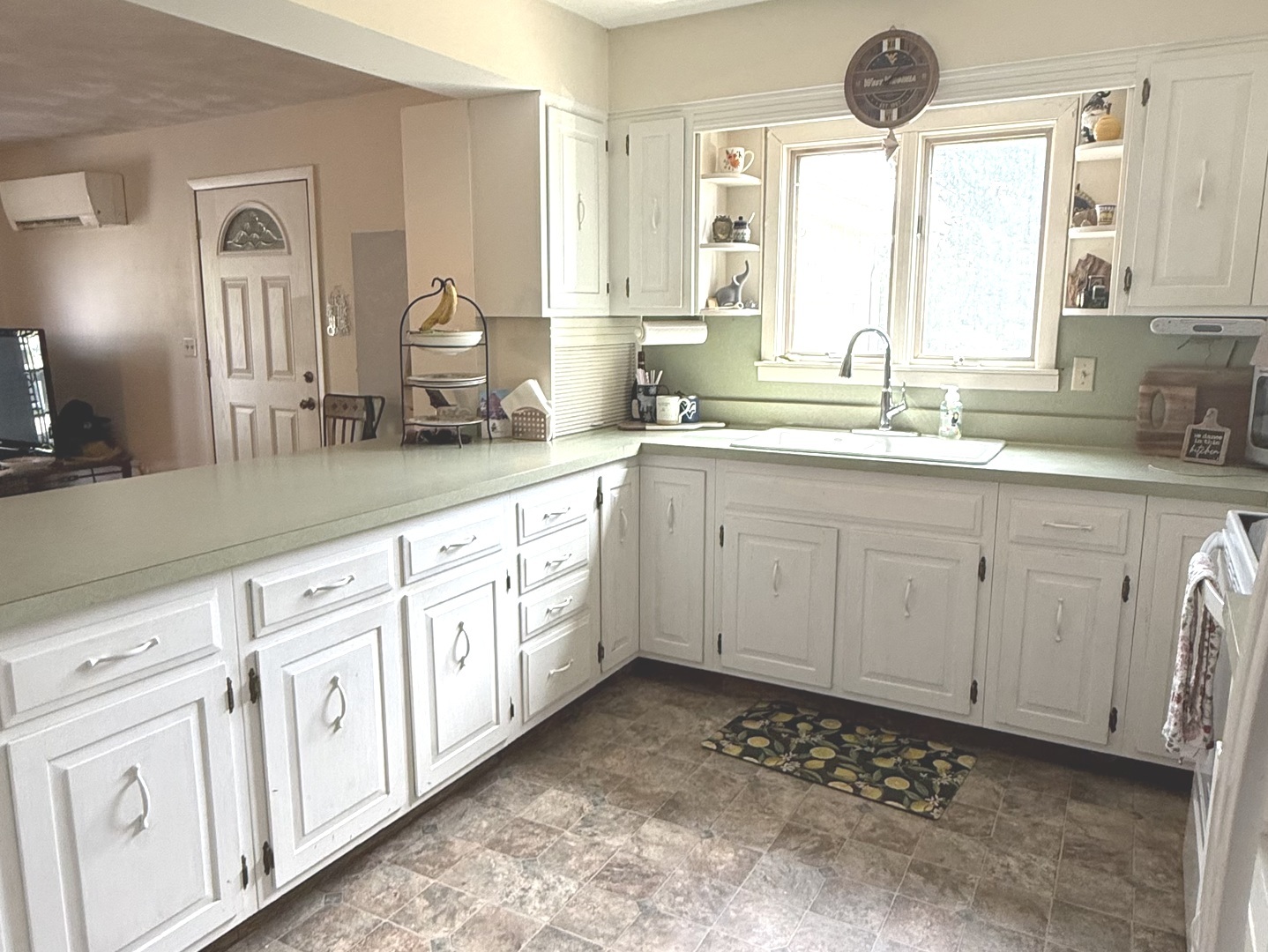 27986 Esmond Road, Esmond, IL 60129