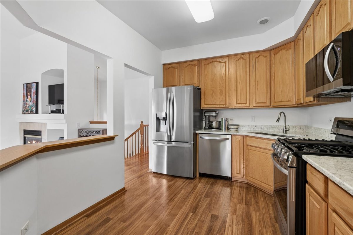 1015 Ellsworth Drive, Grayslake, IL 60030