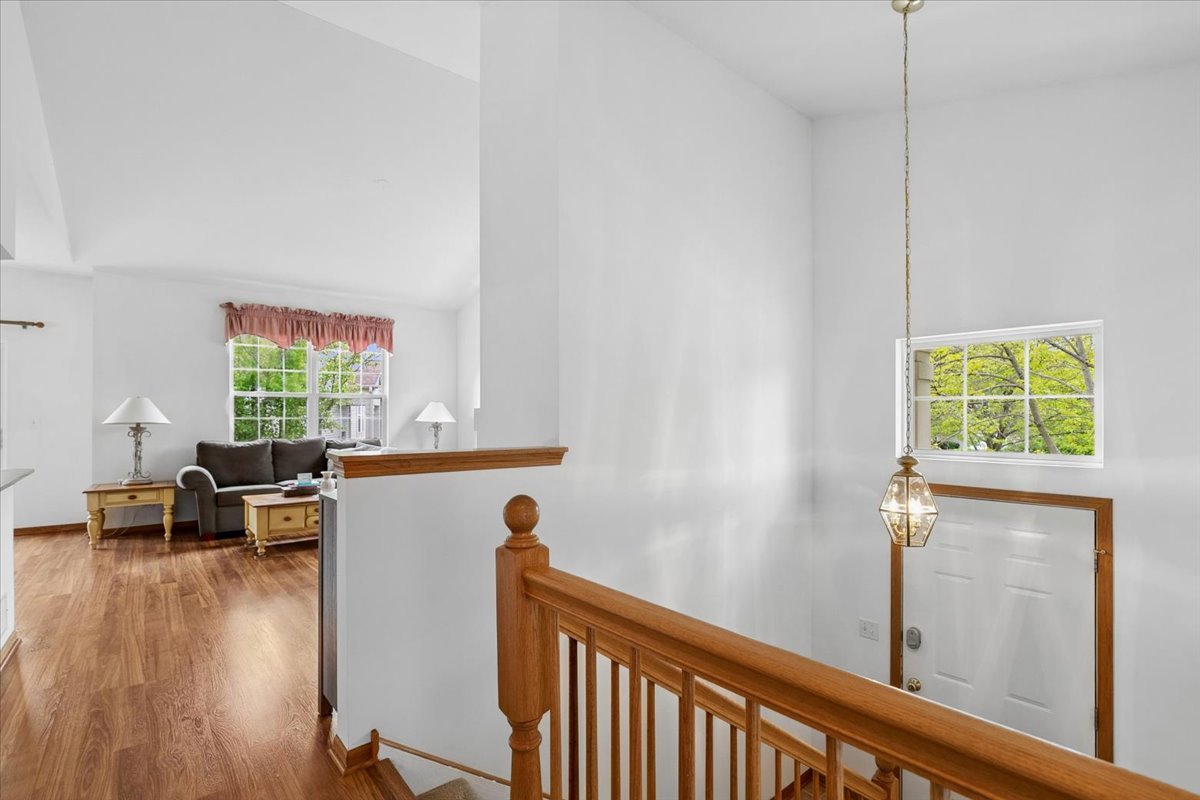 1015 Ellsworth Drive, Grayslake, IL 60030