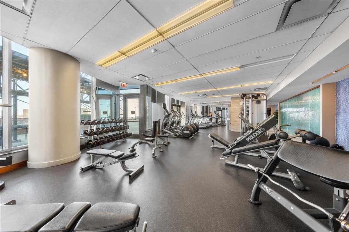420 E Waterside Drive #2303, Chicago, IL 60601