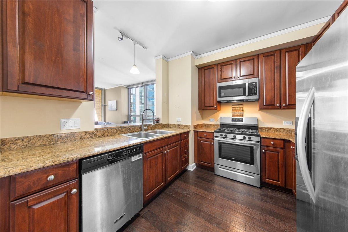 420 E Waterside Drive #2303, Chicago, IL 60601