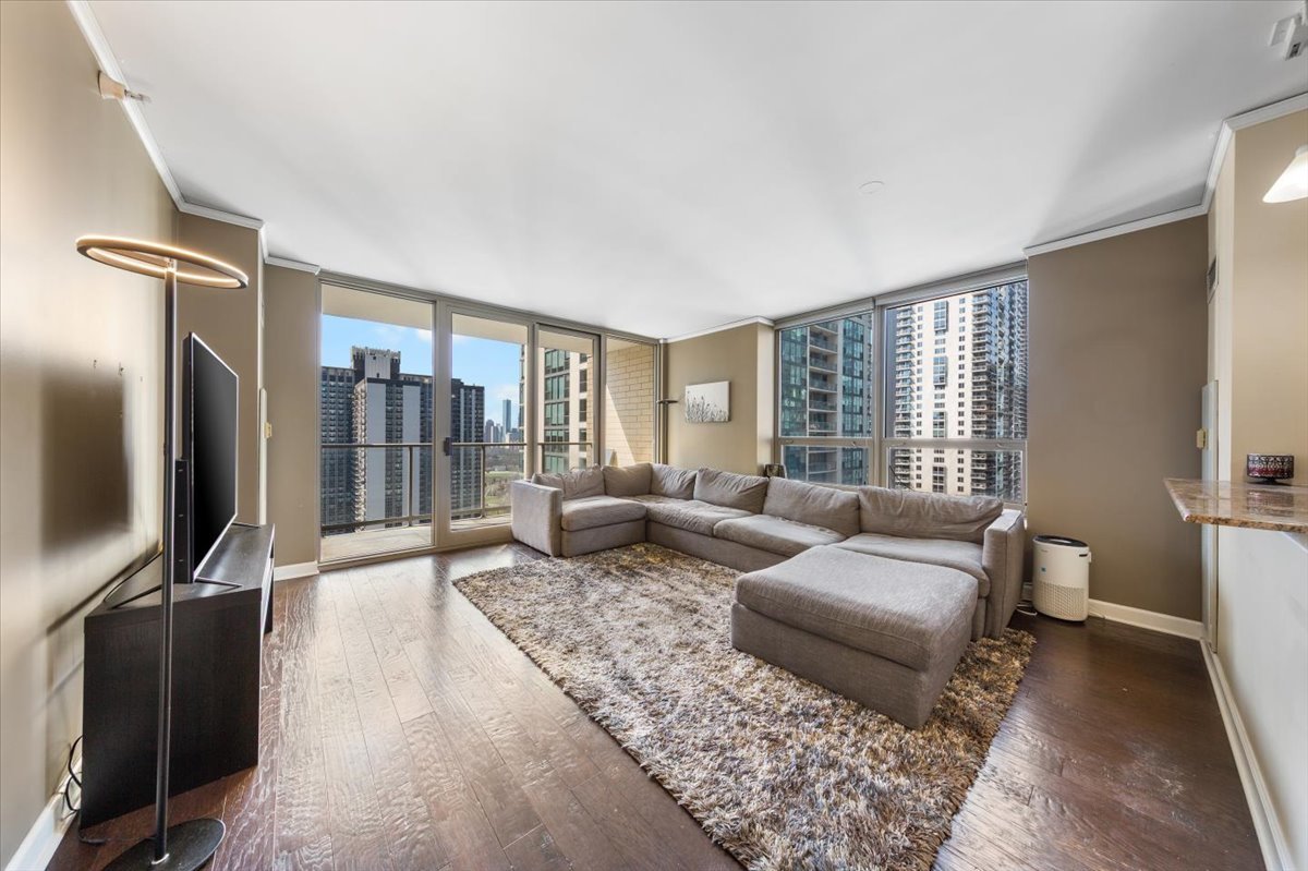 420 E Waterside Drive #2303, Chicago, IL 60601