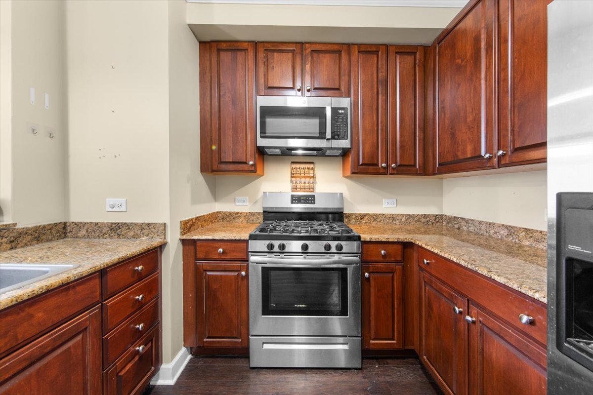 420 E Waterside Drive #2303, Chicago, IL 60601