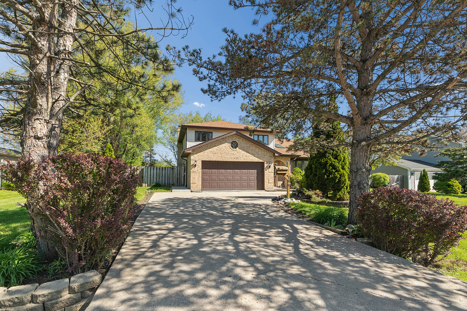 160 Aster Lane, Hoffman Estates, IL 60169