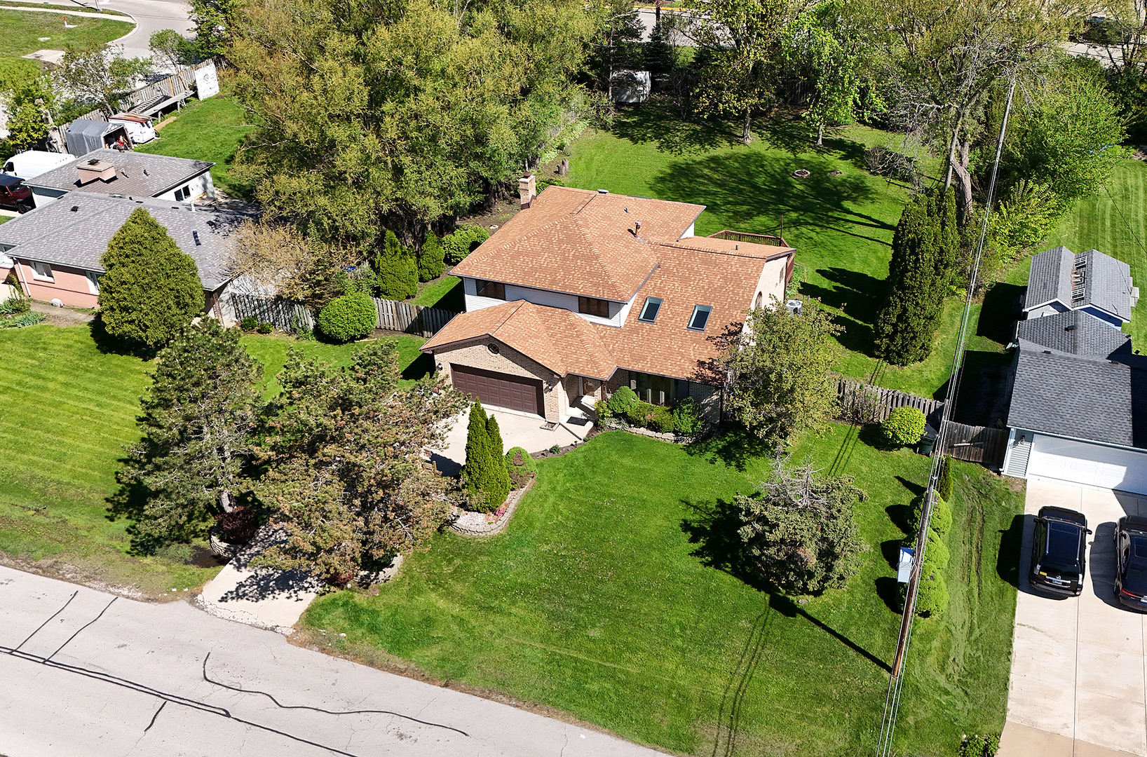 160 Aster Lane, Hoffman Estates, IL 60169