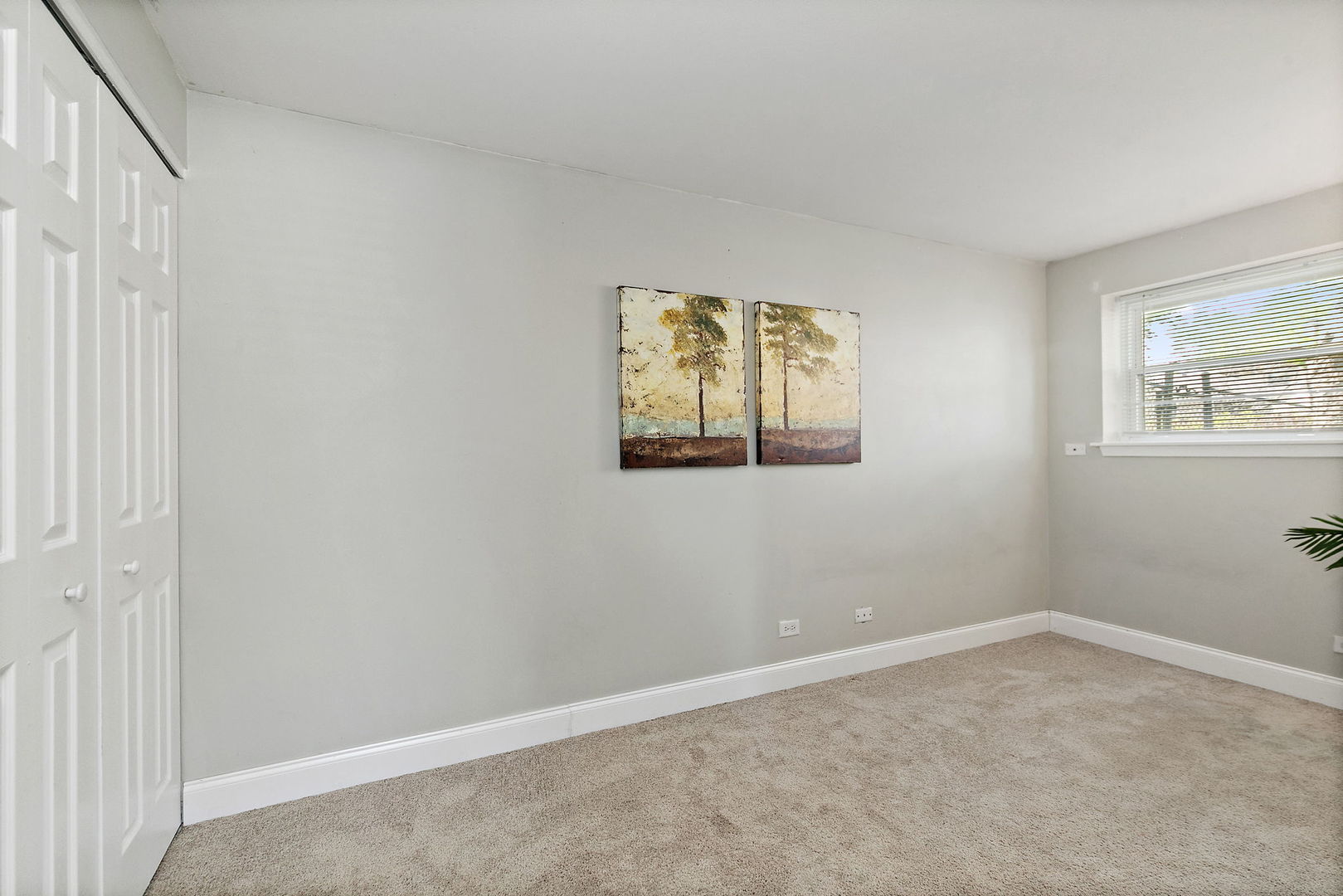 1097 Stratham Court, Schaumburg, IL 60193