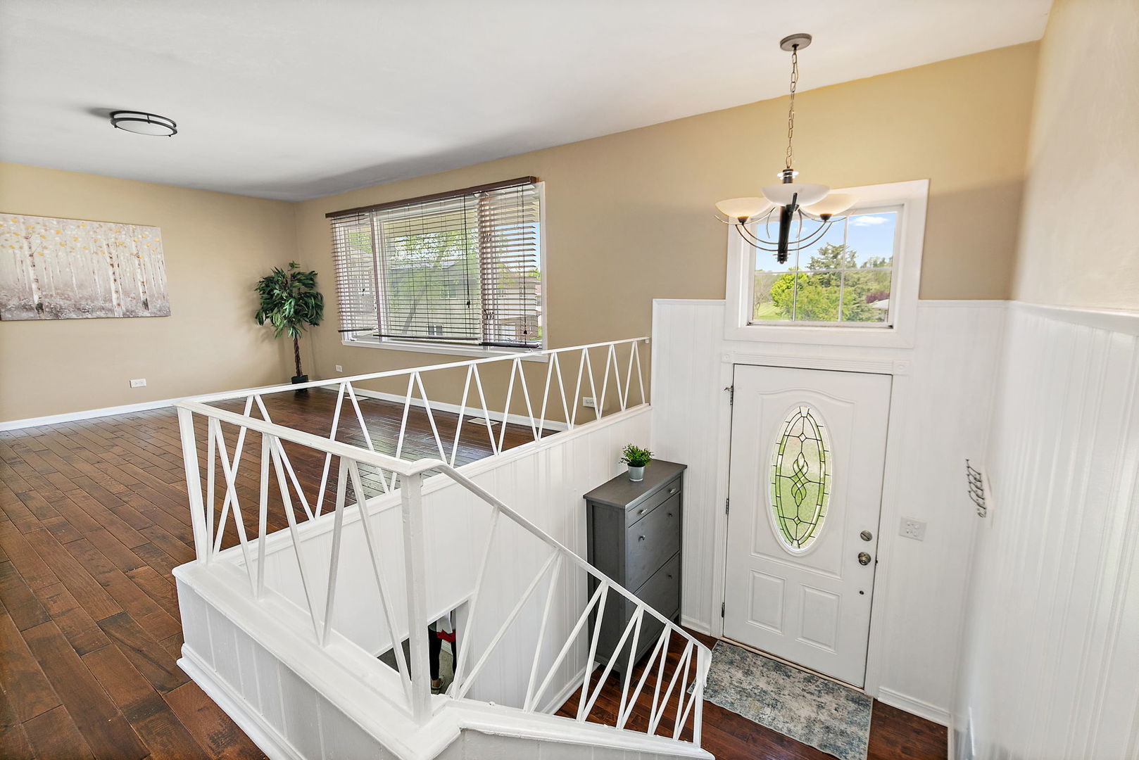 1097 Stratham Court, Schaumburg, IL 60193