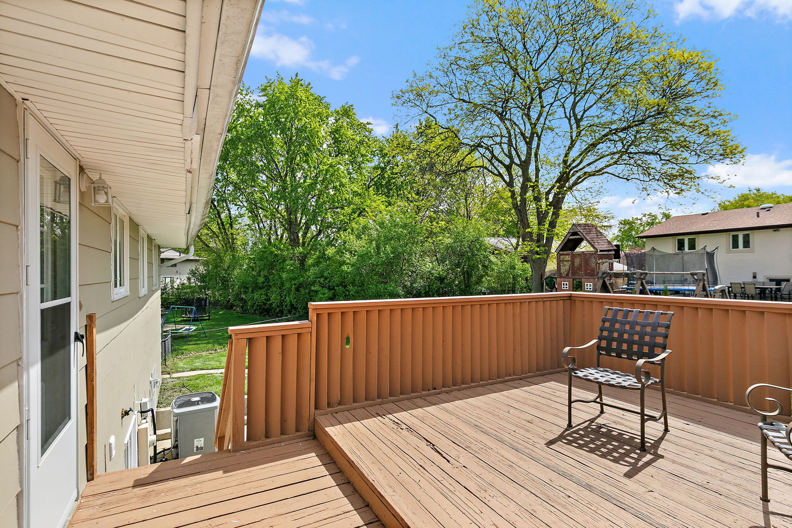 1097 Stratham Court, Schaumburg, IL 60193