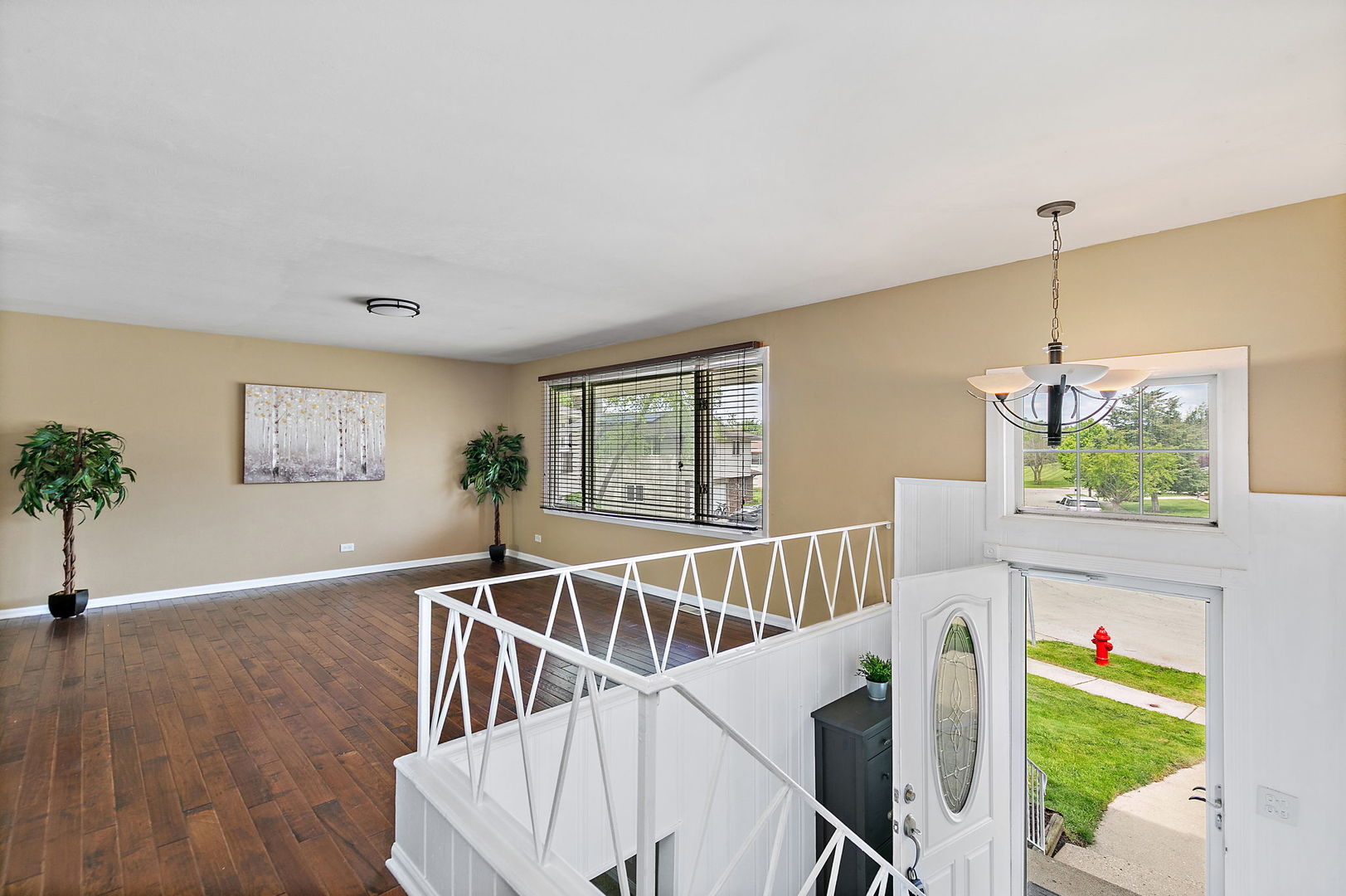 1097 Stratham Court, Schaumburg, IL 60193
