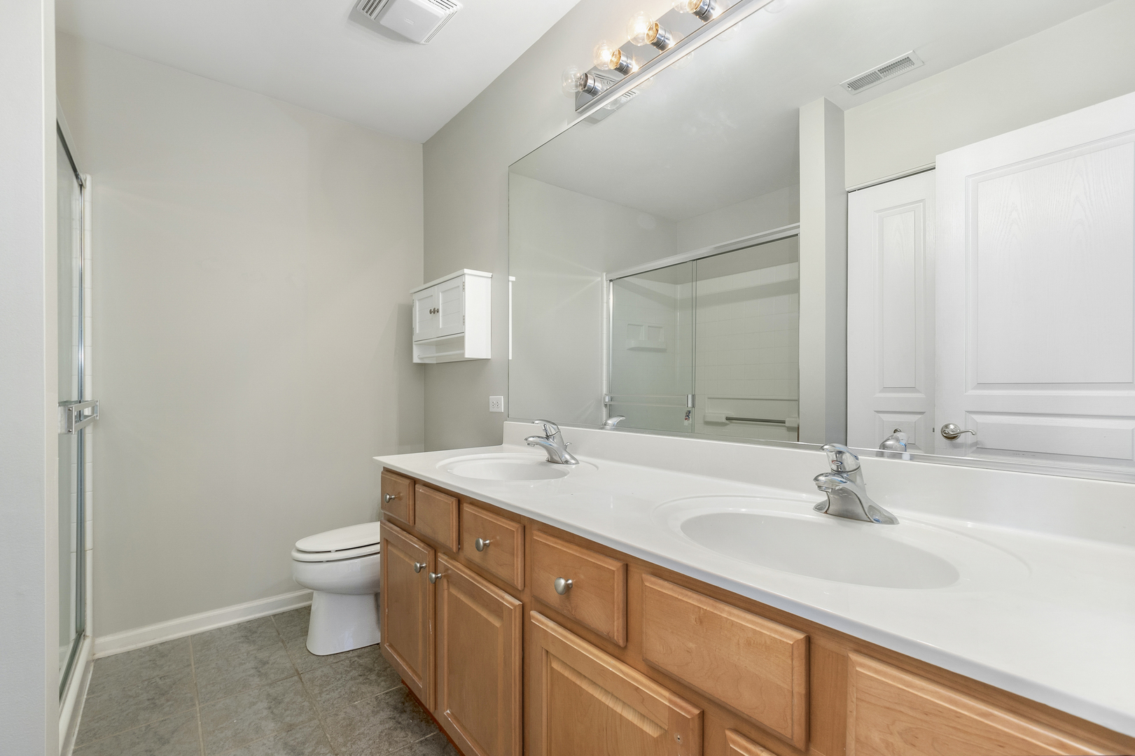 3124 Ollerton Avenue, Aurora, IL 60502