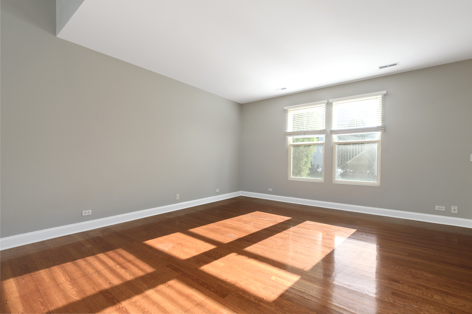 3124 Ollerton Avenue, Aurora, IL 60502