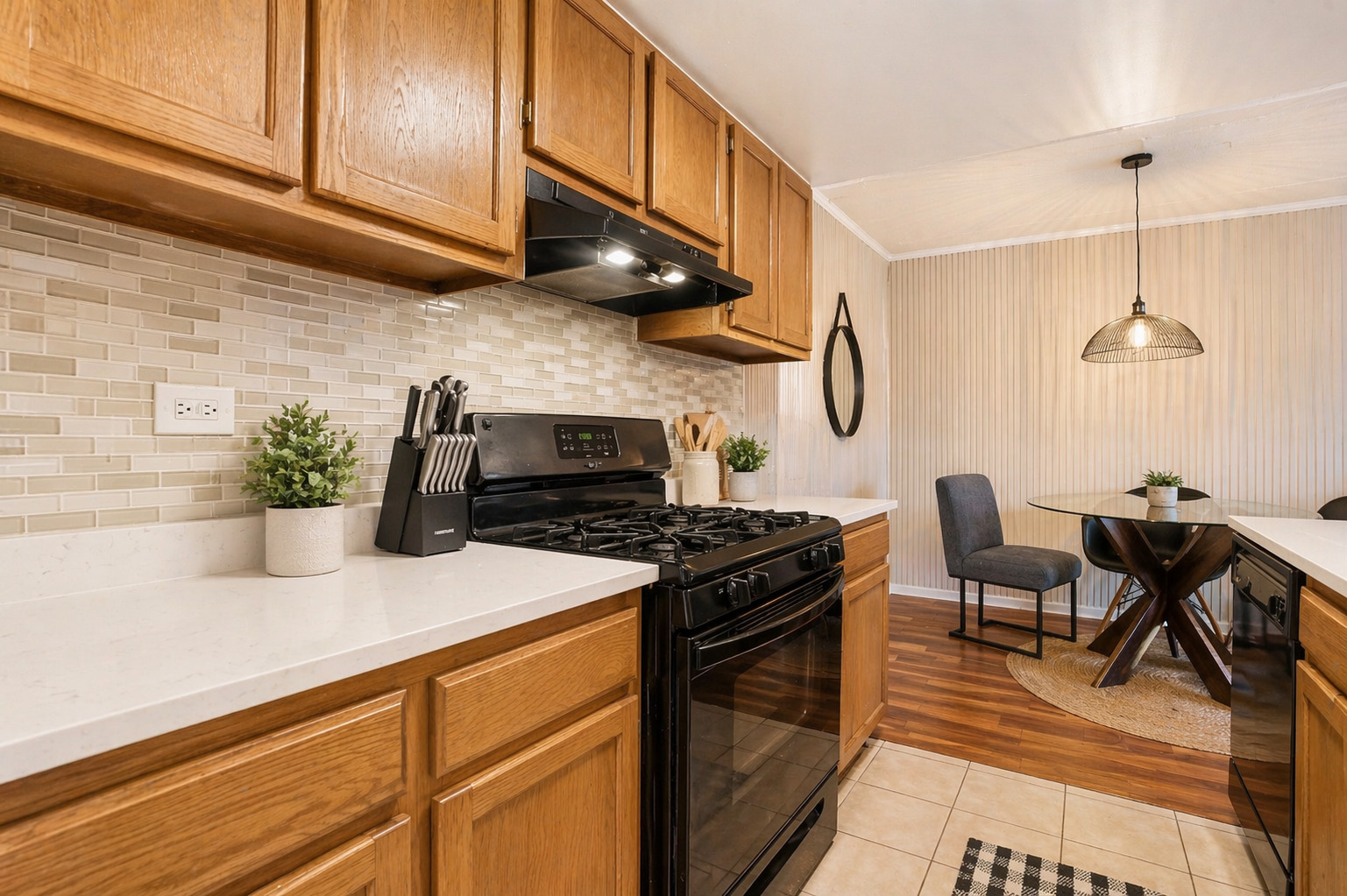 7930 Woodglen Lane #209, Downers Grove, IL 60516