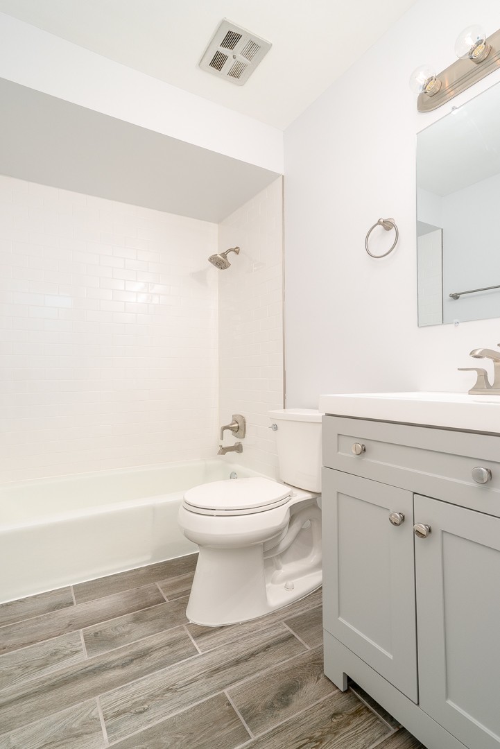 9825 El Cameno Lane, Orland Park, IL 60462