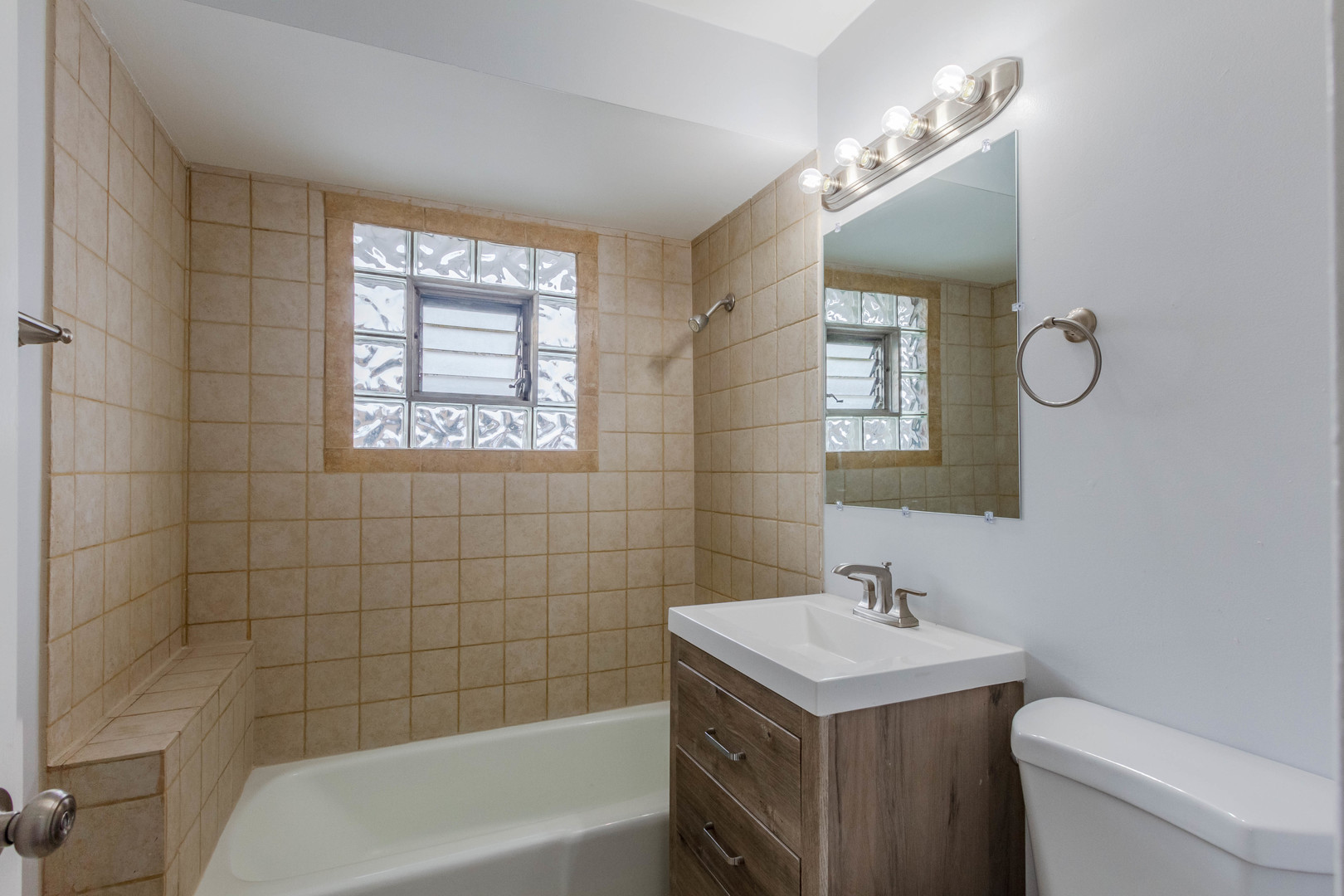 9825 El Cameno Lane, Orland Park, IL 60462