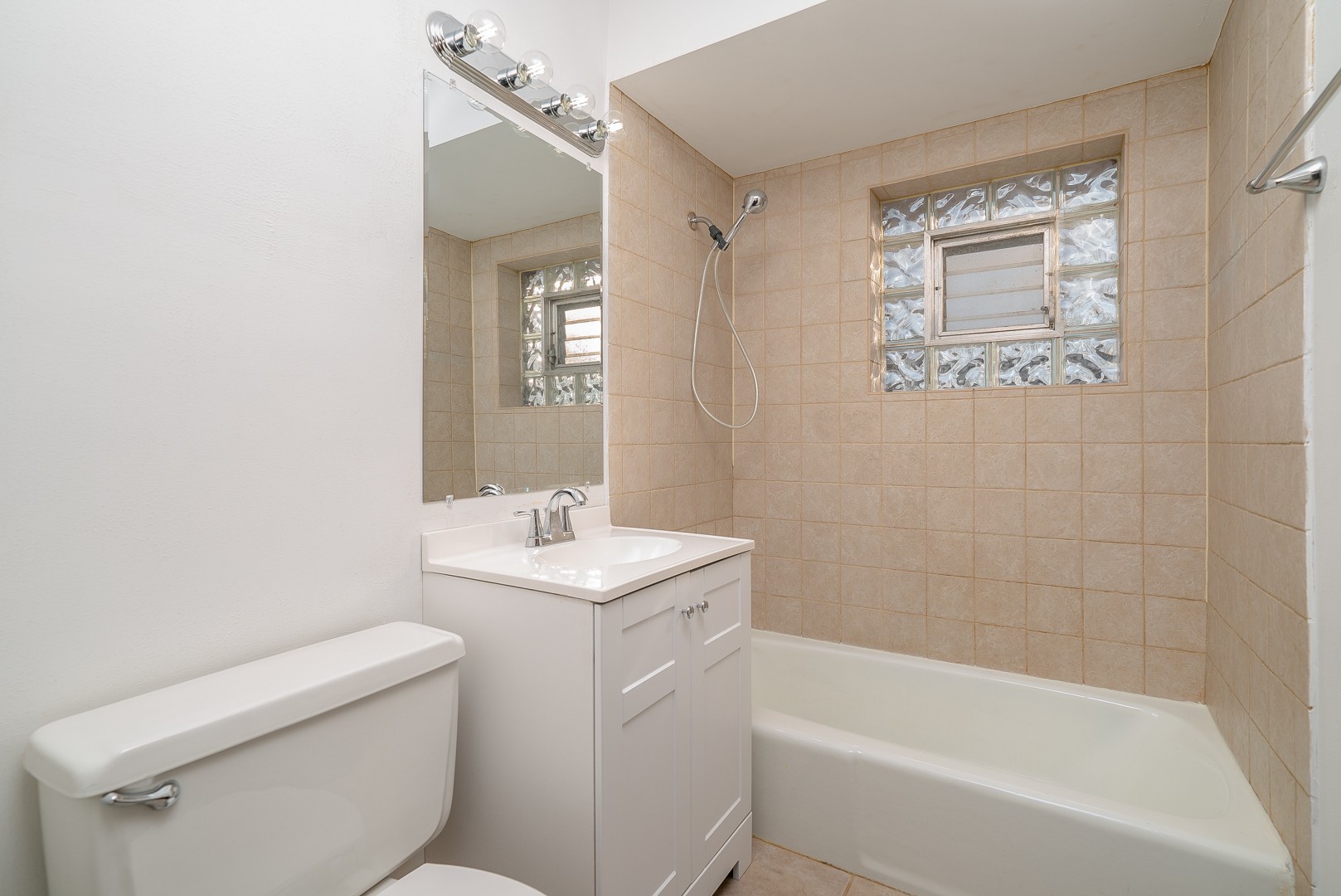 9825 El Cameno Lane, Orland Park, IL 60462