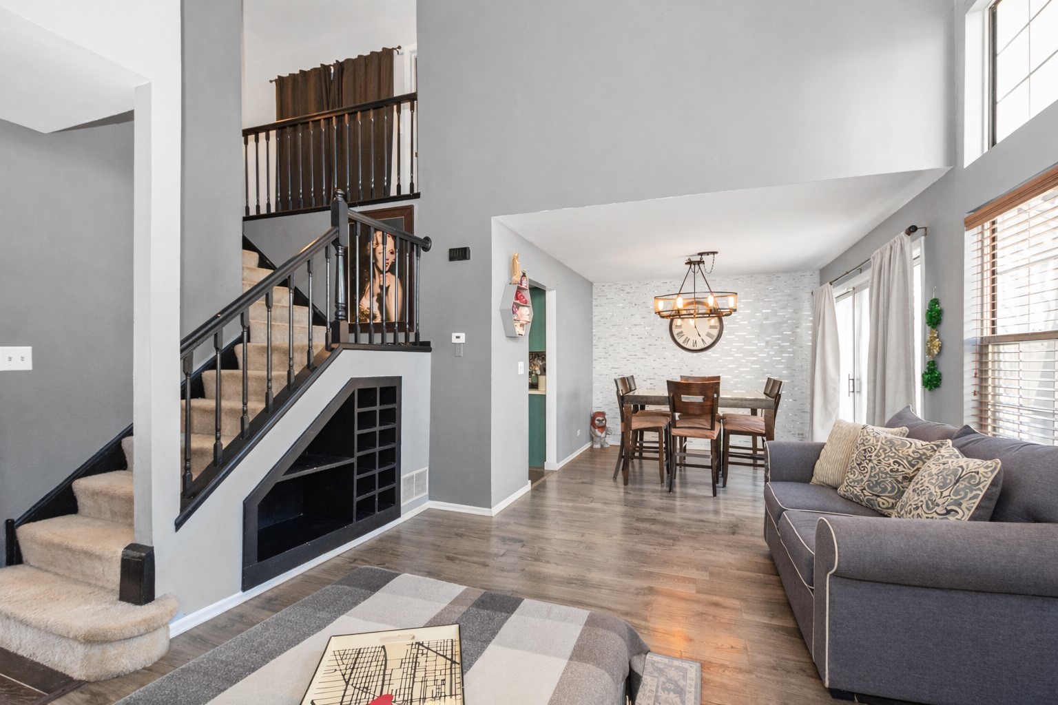 2108 Glasgow Court, Hanover Park, IL 60133