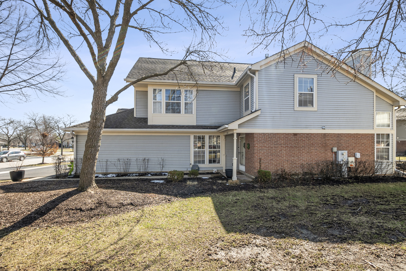 2108 Glasgow Court, Hanover Park, IL 60133