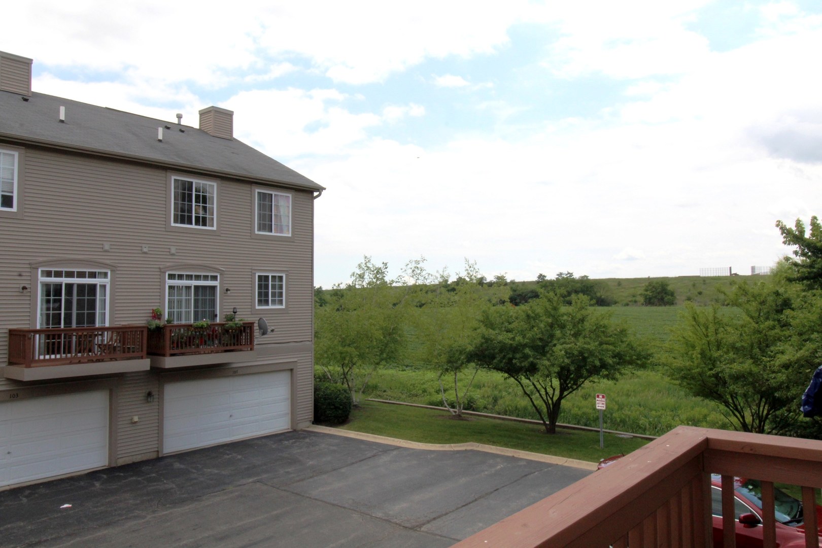 125 Station Park Circle #125, Grayslake, IL 60030