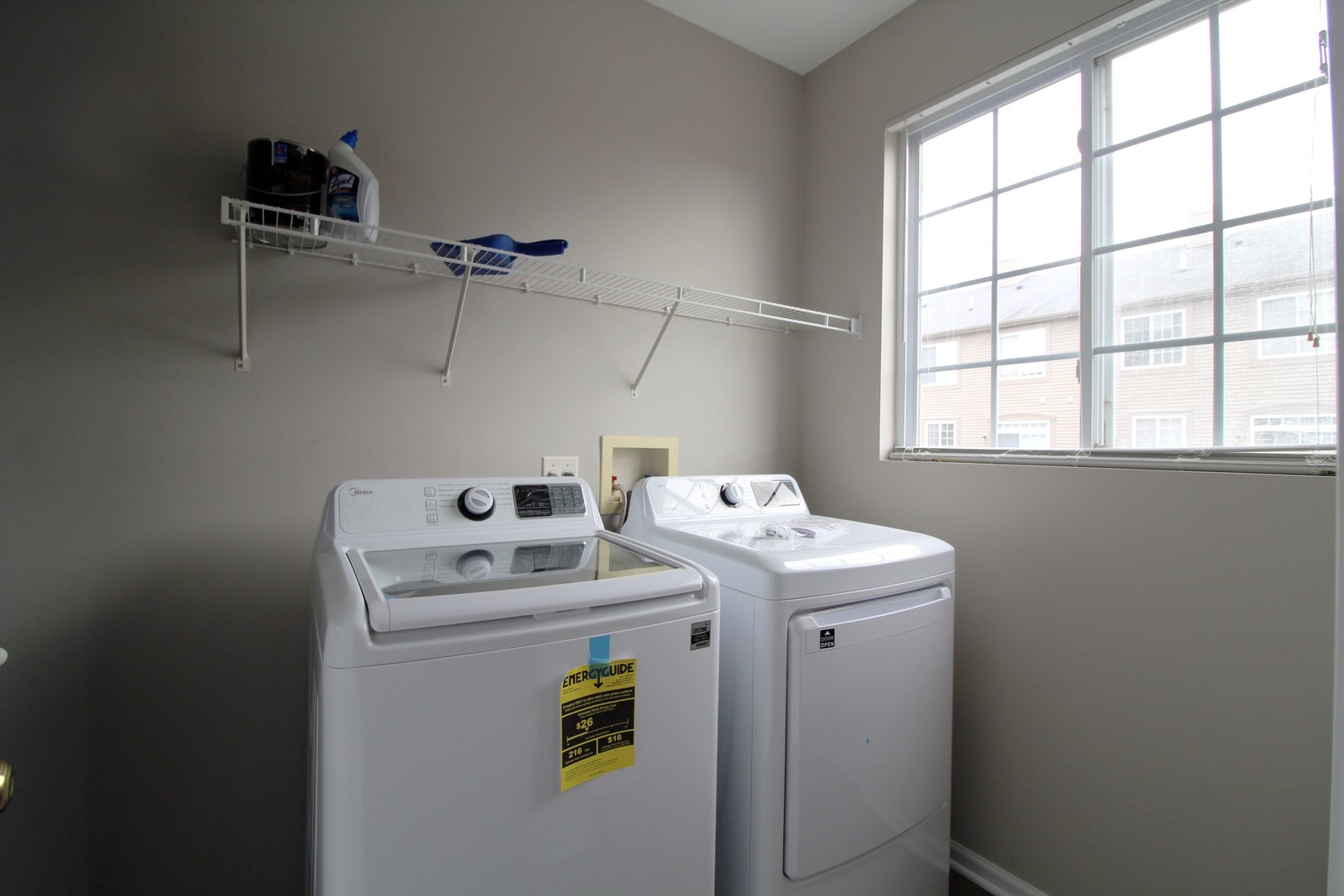 125 Station Park Circle #125, Grayslake, IL 60030