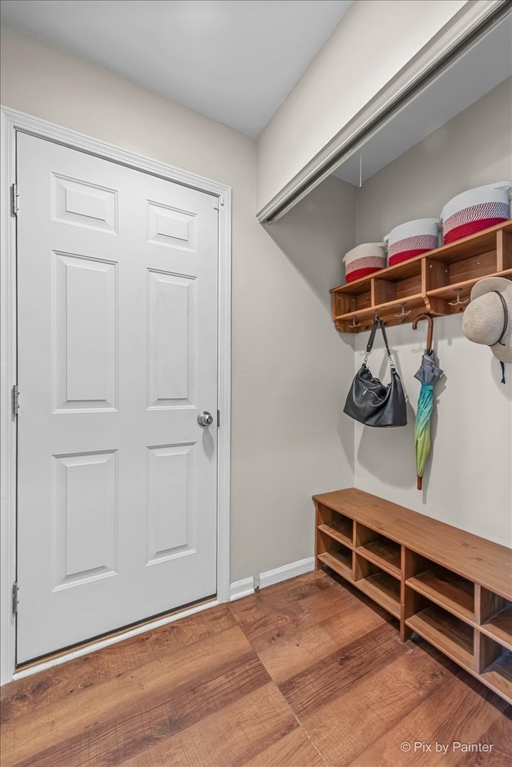 1309 Fairfield Way, North Aurora, IL 60542