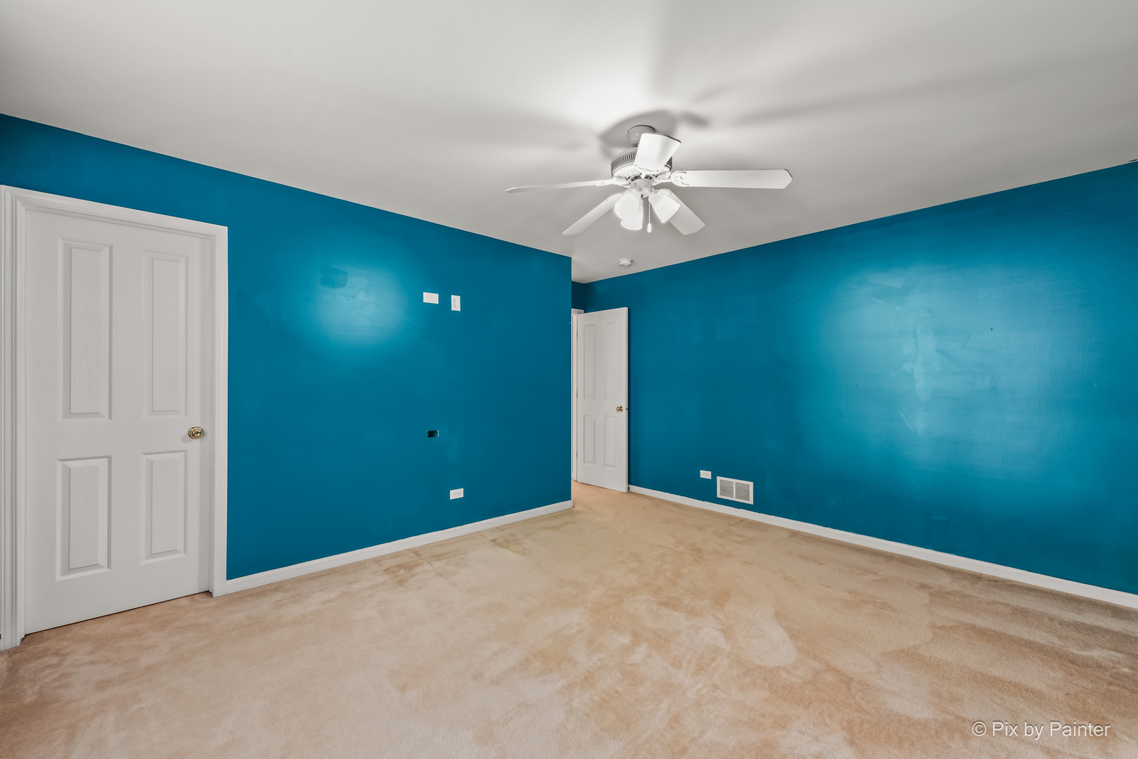 2211 Hazelwood Drive, McHenry, IL 60051