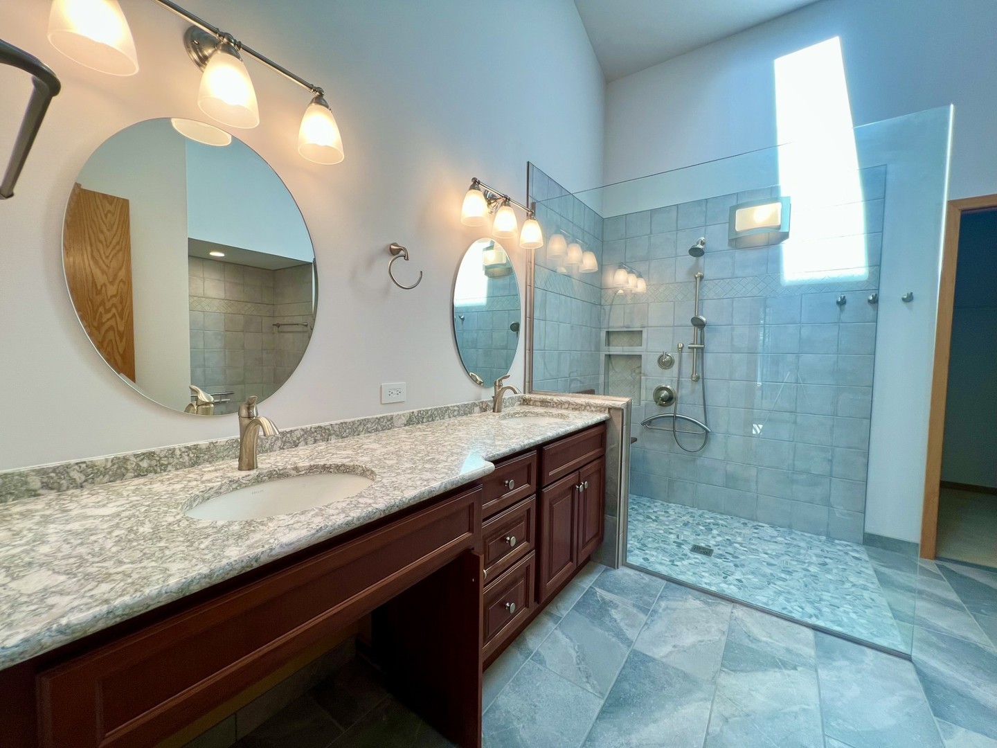 13339 S Oak Hills Parkway #13339, Palos Heights, IL 60463