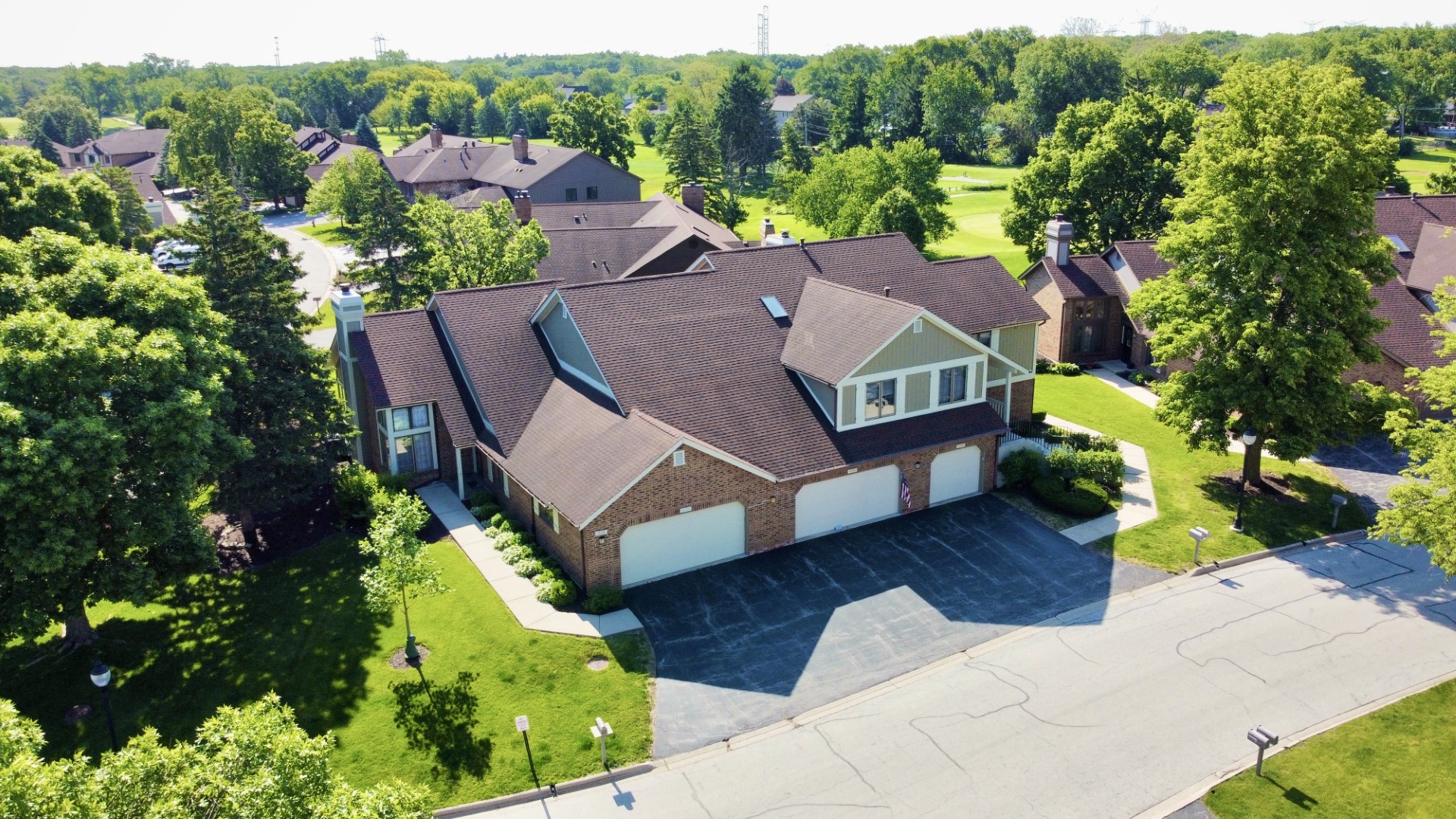 13339 S Oak Hills Parkway #13339, Palos Heights, IL 60463