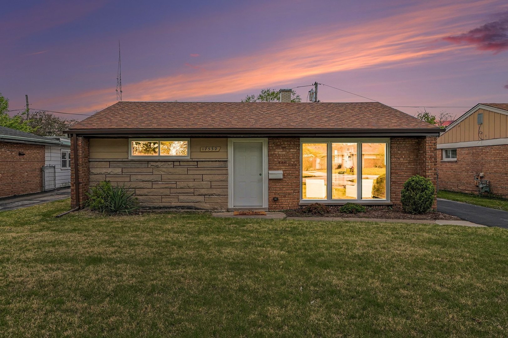 17332 Lorenz Avenue, Lansing, IL 60438